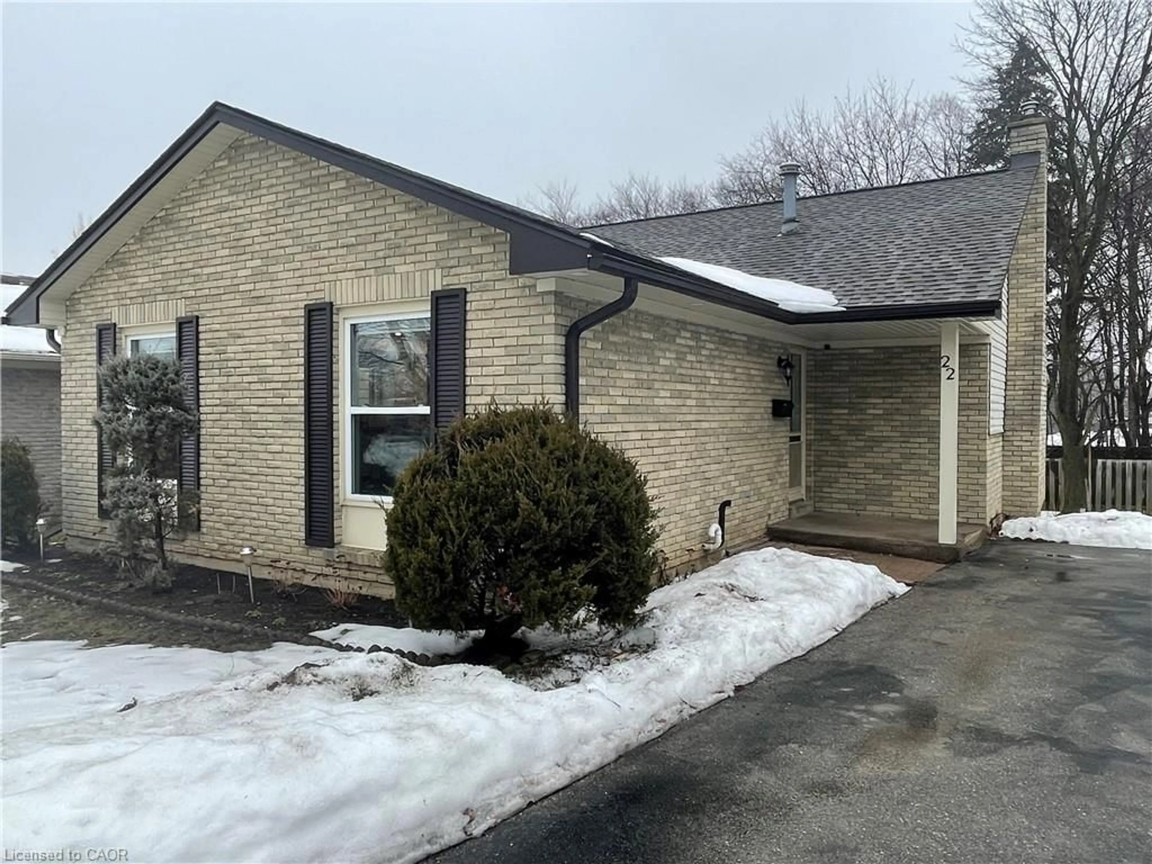 Unknown for 22 Matthew Crt, Kitchener Ontario N2B 1W6