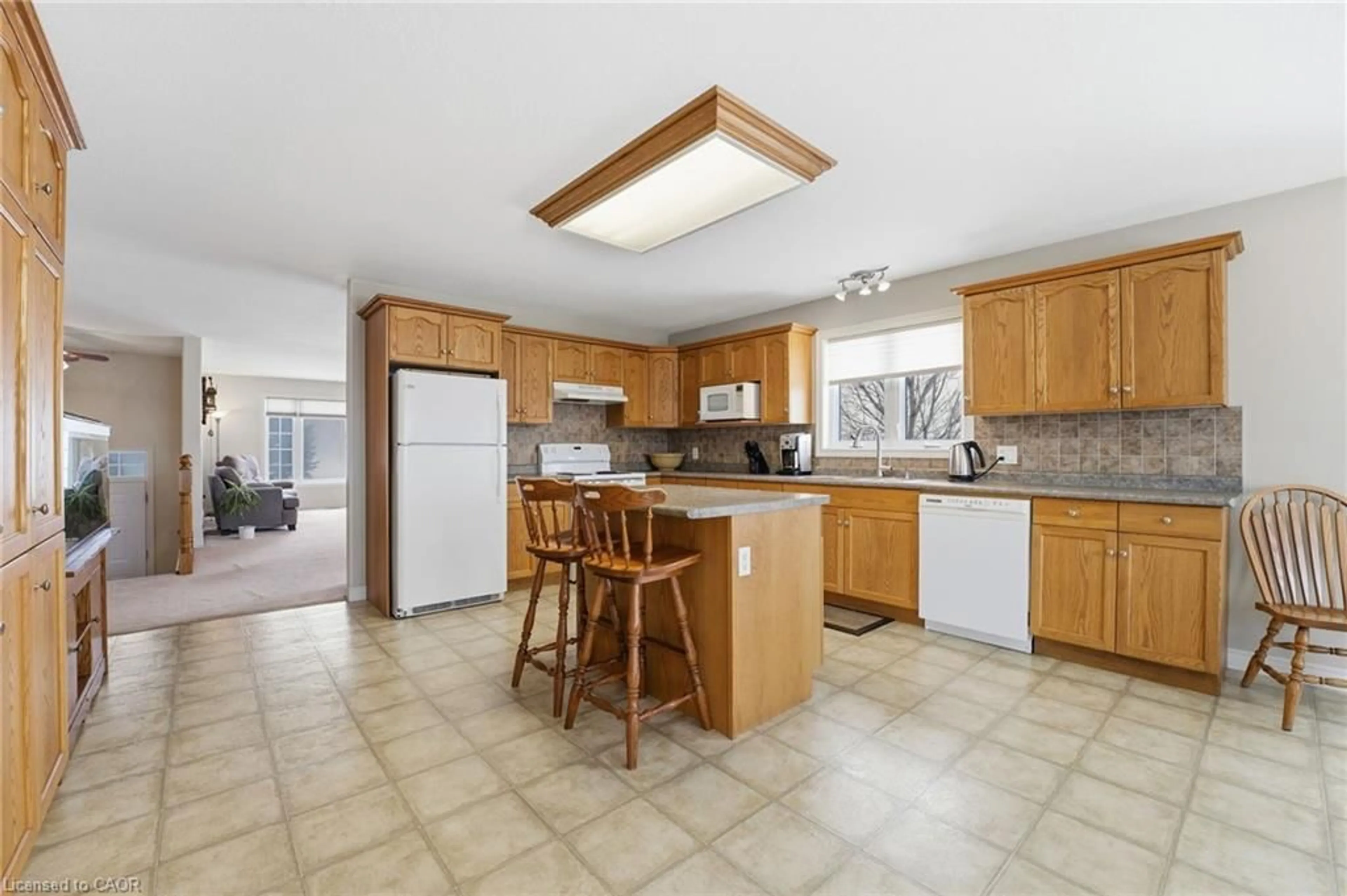 Open concept kitchen, ceramic/tile floor for 110 Armstrong St, Listowel Ontario N4W 3V8