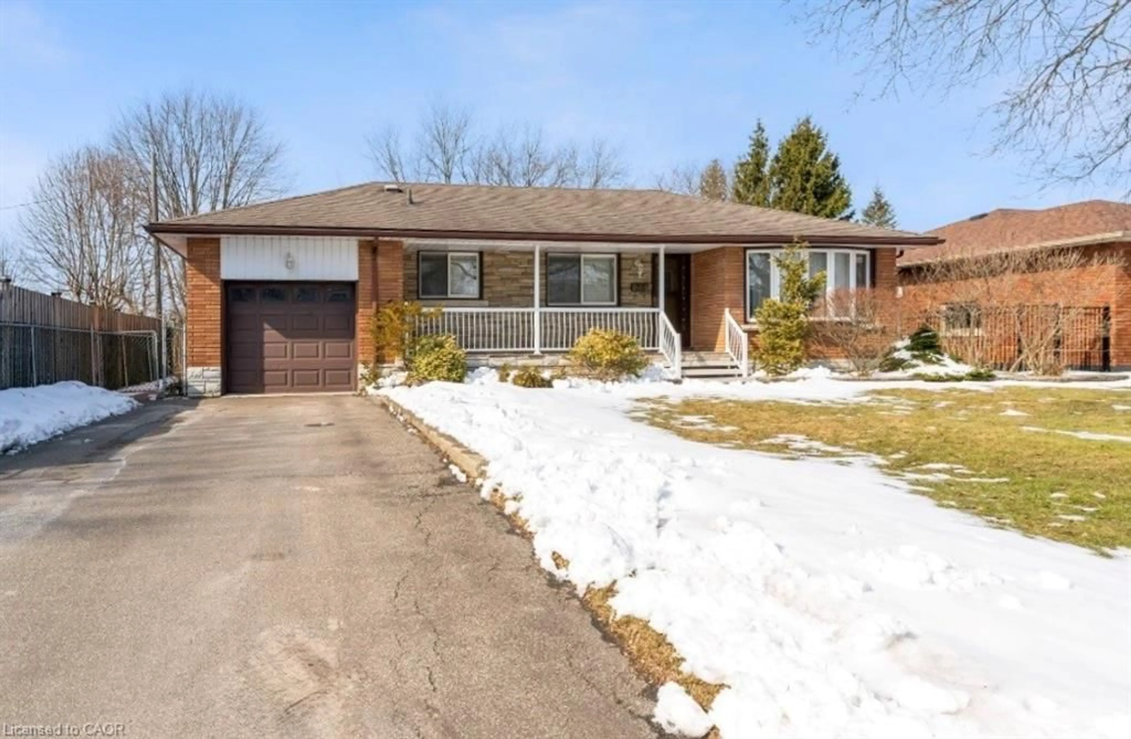 Home with brick exterior material, street for 25 Armour Dr, Welland Ontario L3C 2P1