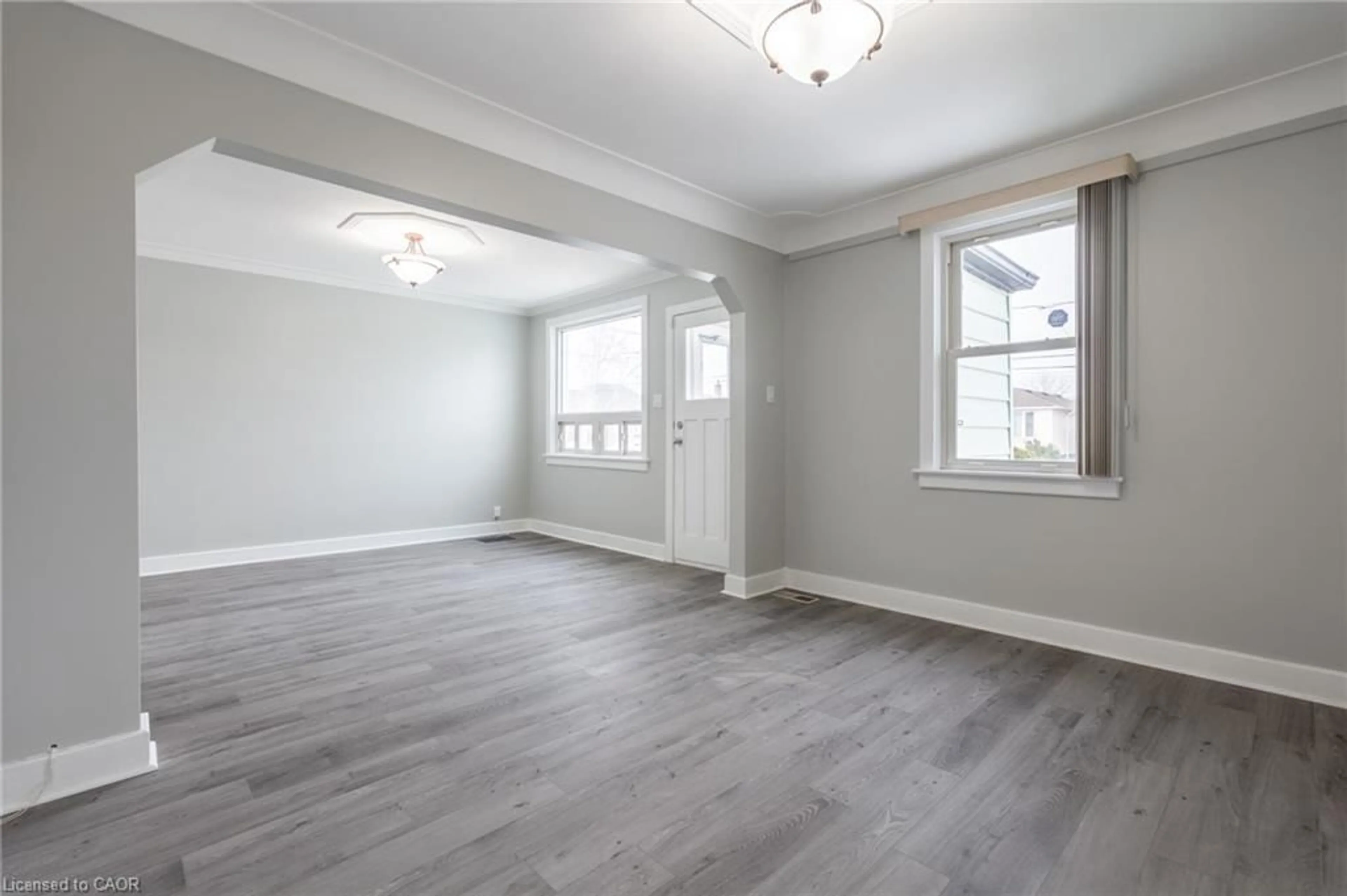 A pic of a room for 156 Adeline Ave, Hamilton Ontario L8H 5T8