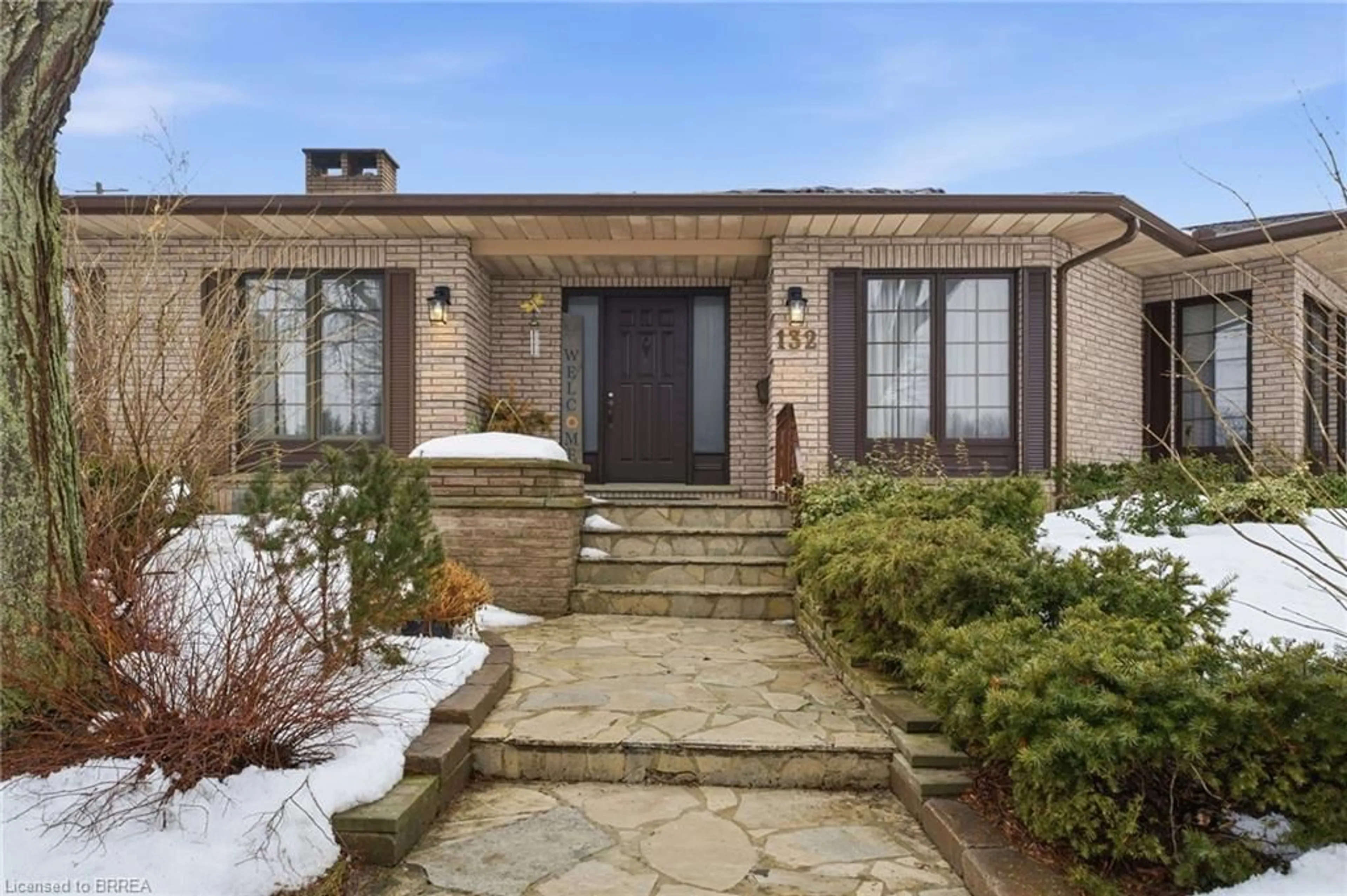 Unknown for 132 Oak St, Simcoe Ontario N3Y 4S3