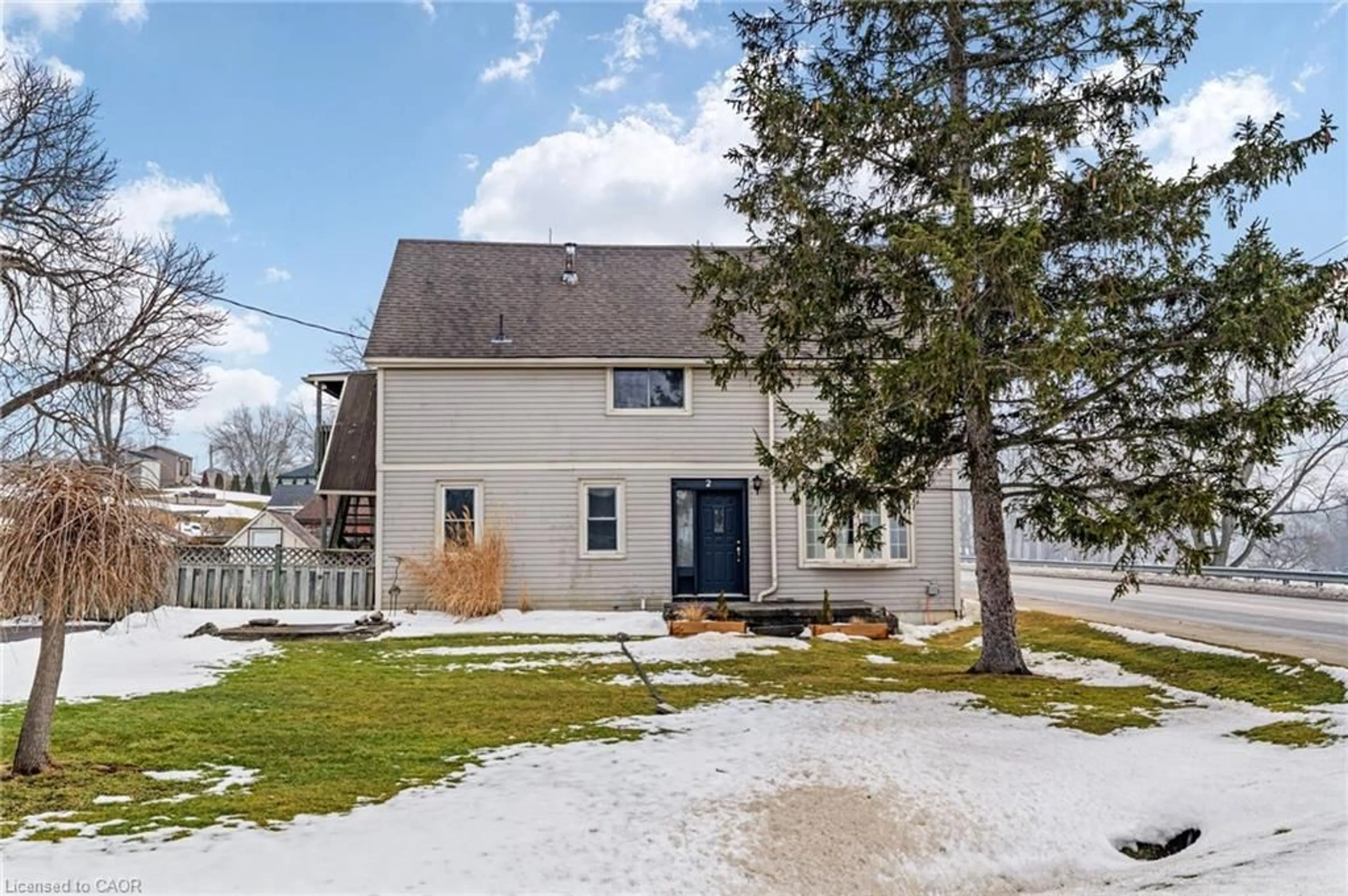 Unknown for 2 Mill St, York Ontario N0A 1R0