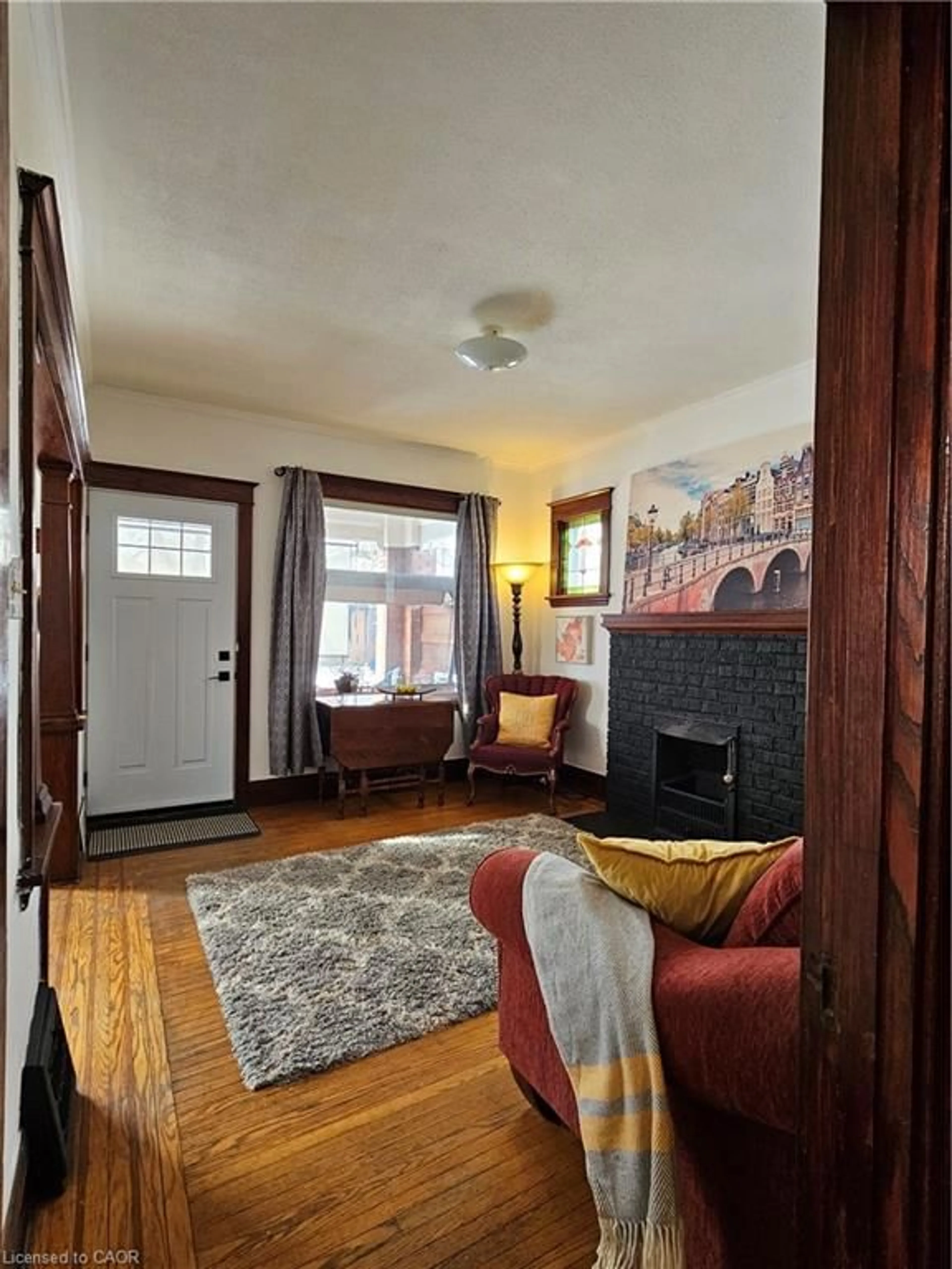 Unknown for 253 Grosvenor Ave, Hamilton Ontario L8M 3L8