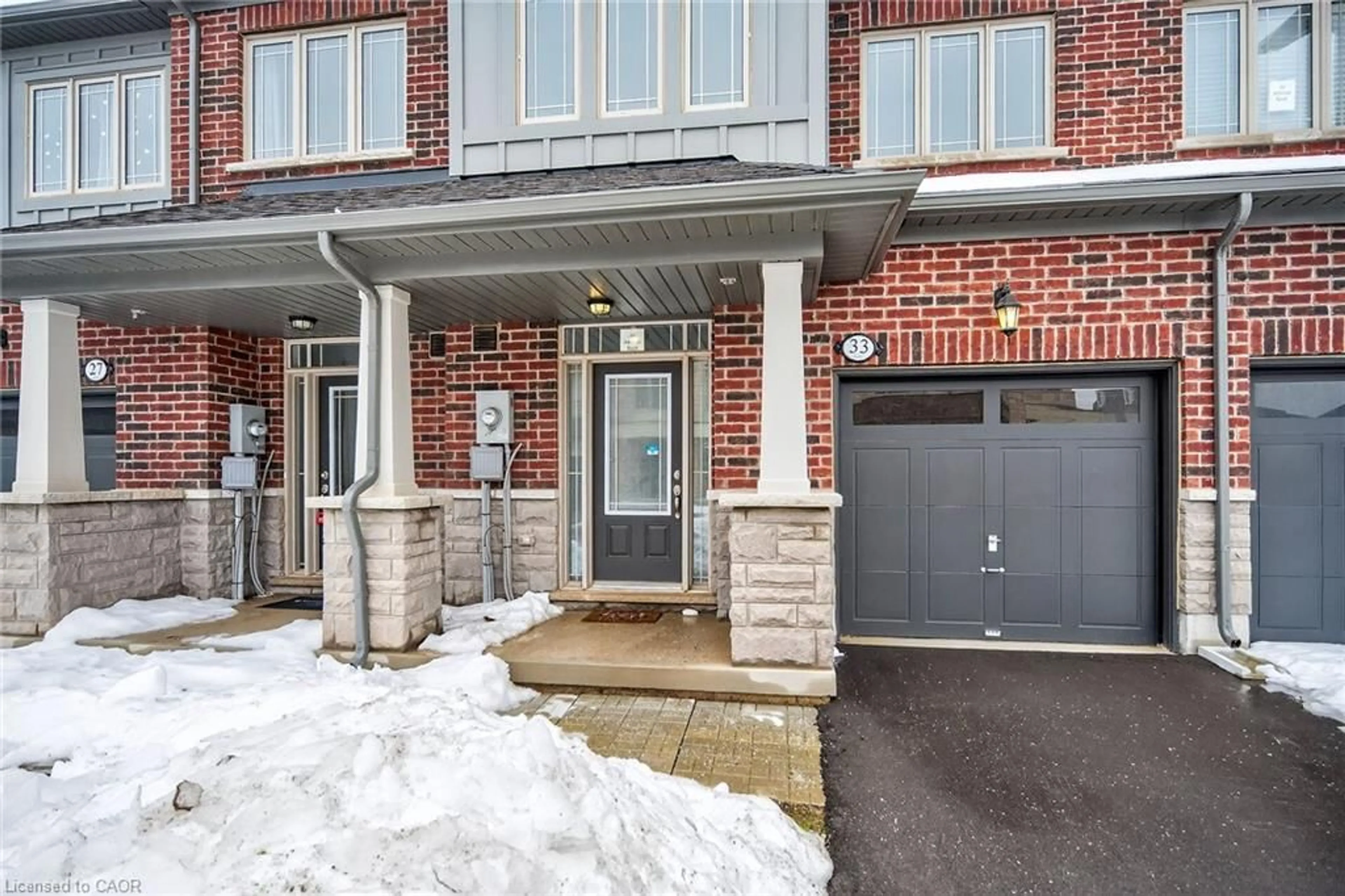 Unknown for 33 Admiral Rd, Welland Ontario L3B 0H4