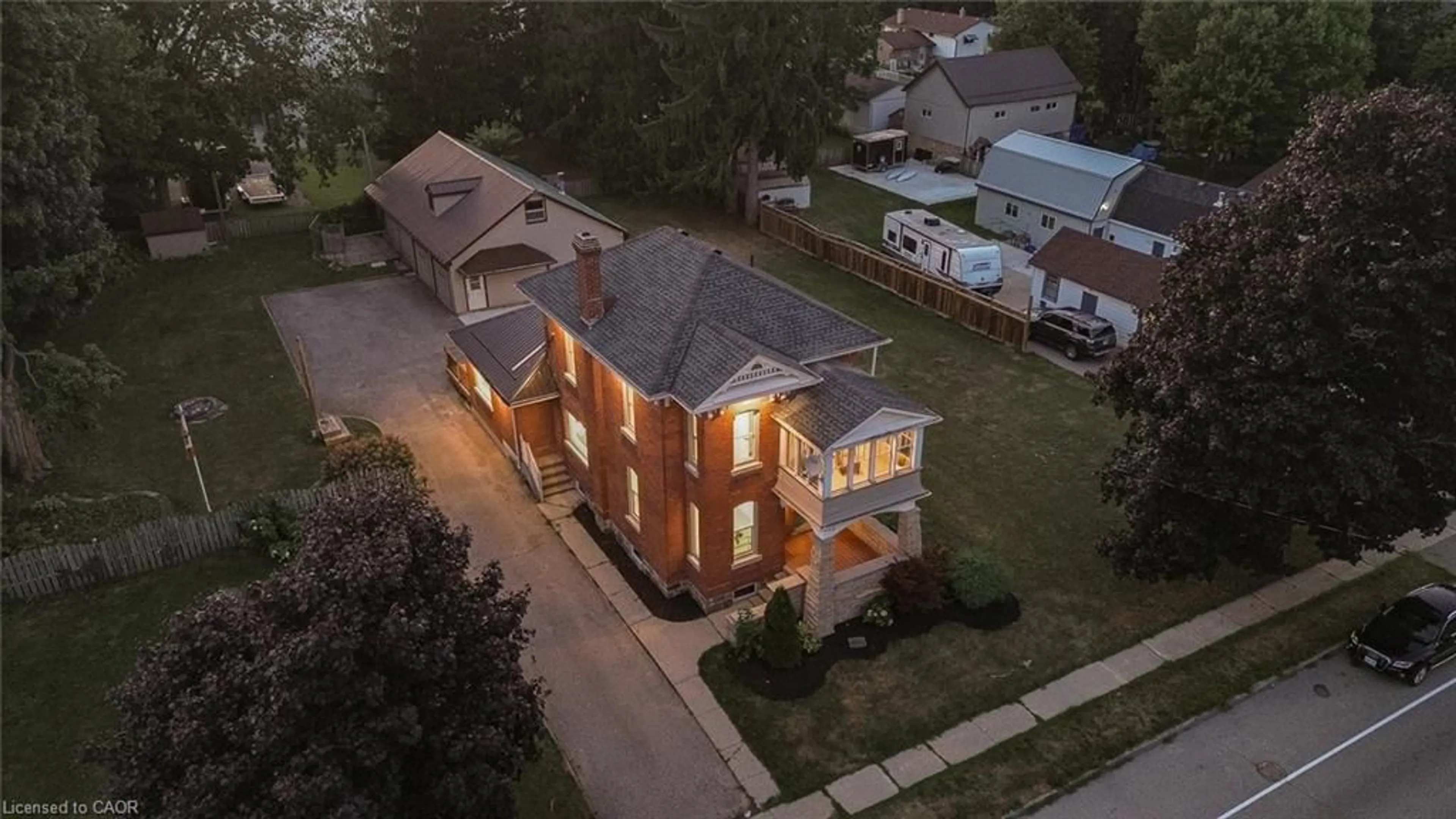 A pic from outside/outdoor area/front of a property/back of a property/a pic from drone, street for 152 Blandford St, Innerkip Ontario N0J 1M0