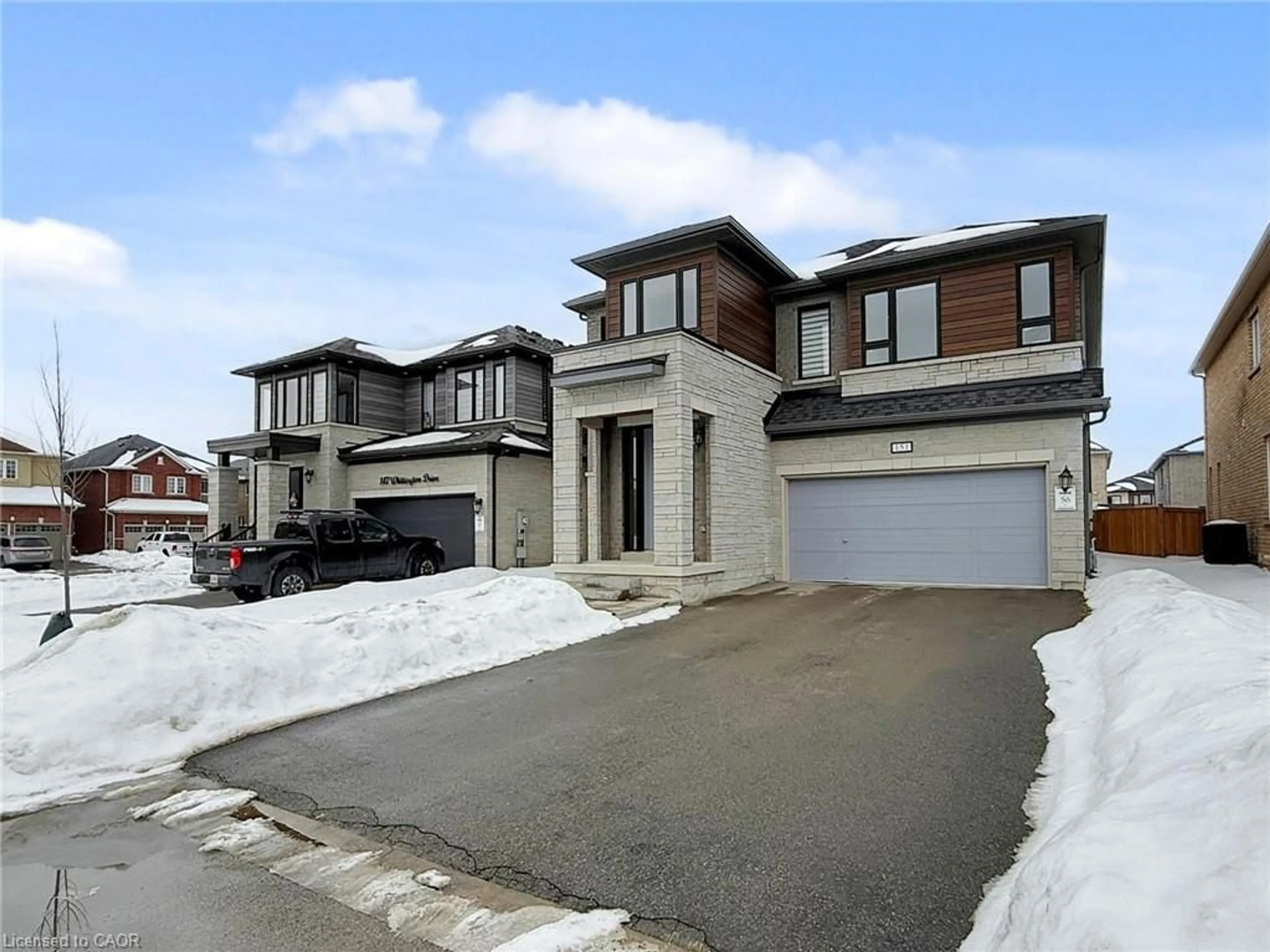 Unknown for 151 Whittington Dr, Hamilton Ontario L9K 0H4