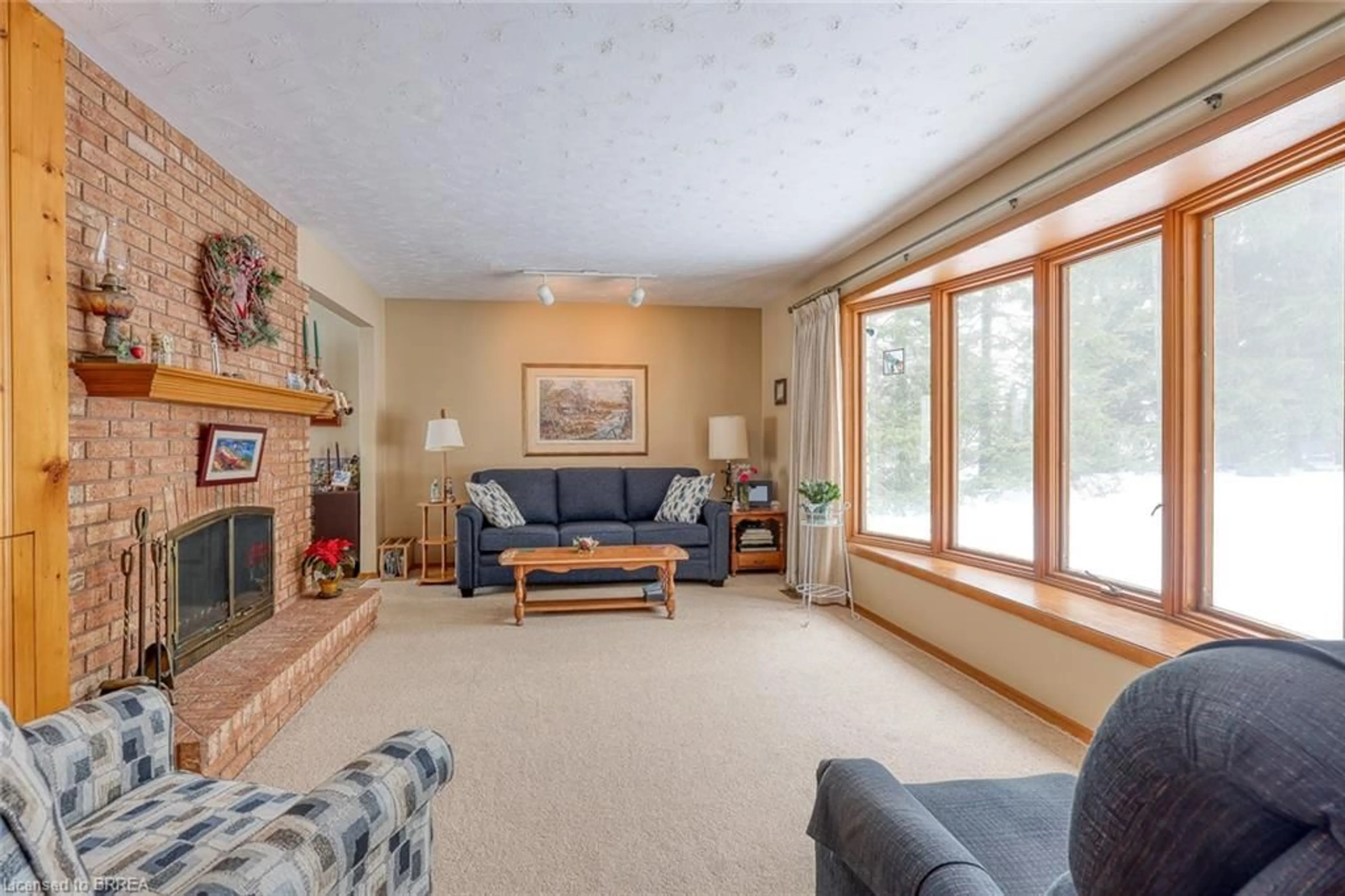 Living room with furniture, unknown for 806019 Oxford Rd 29 Rd, Blandford-Blenheim Ontario N0J 1M0