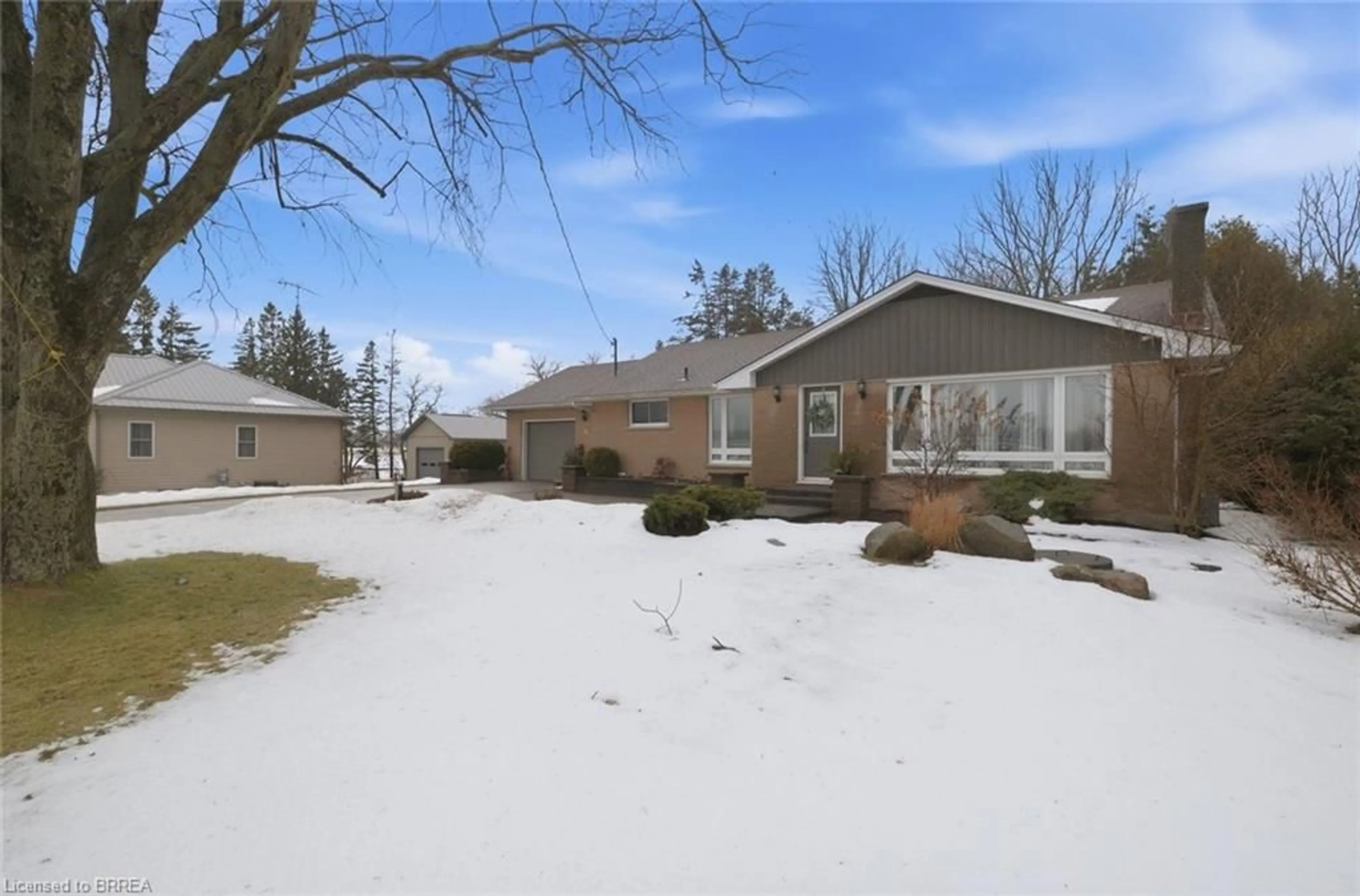 Unknown for 15 Talbot St, Courtland Ontario N0J 1E0