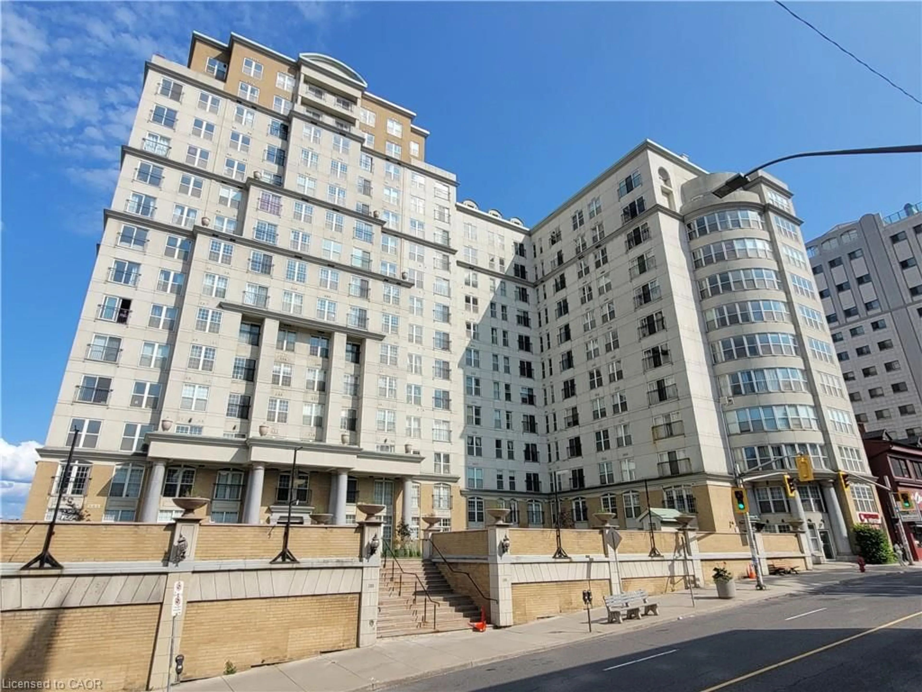 Unknown for 135 James St #214, Hamilton Ontario L8P 2Z6