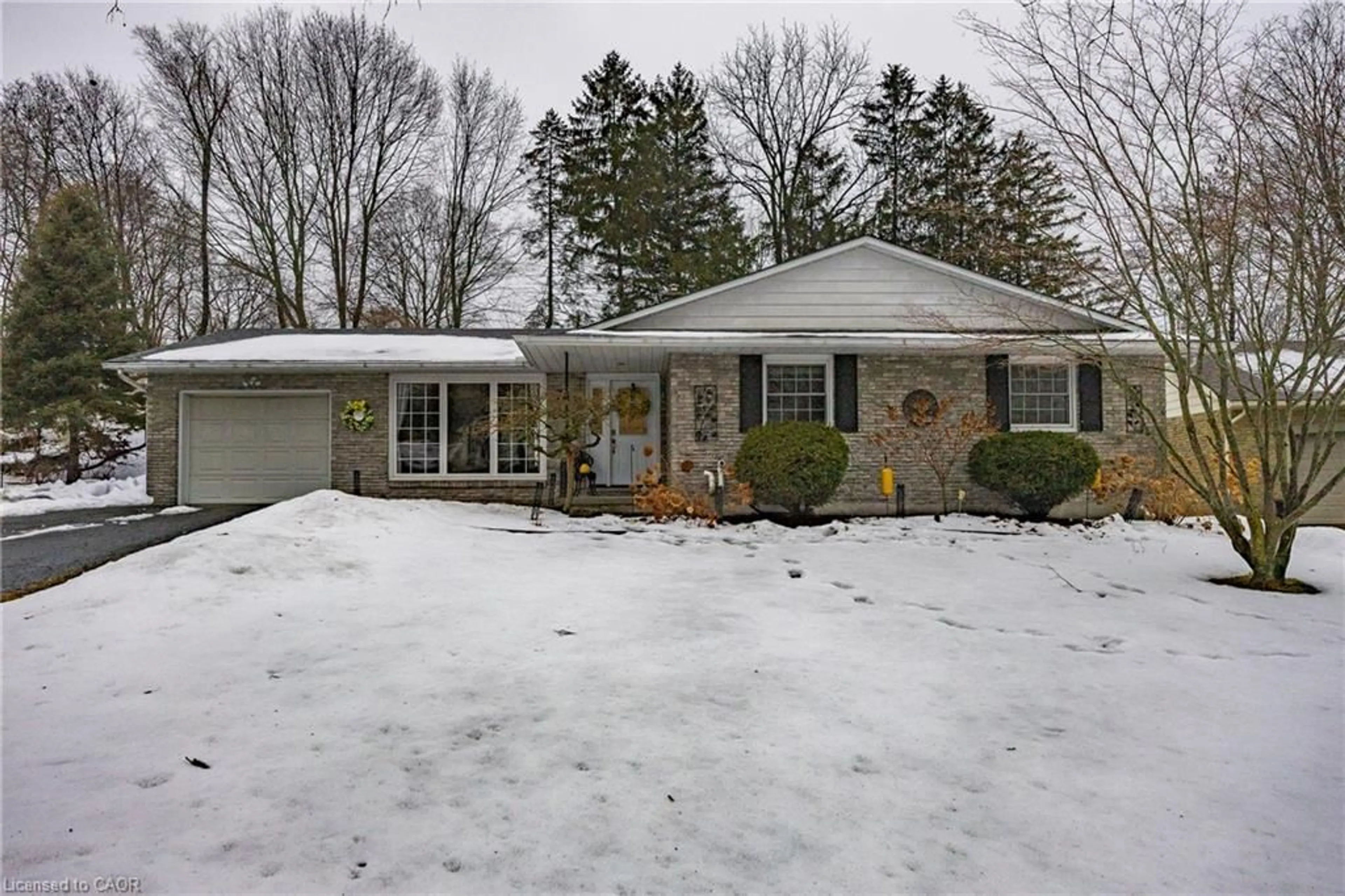 Unknown for 70 Berkley Cres, Simcoe Ontario N3Y 2K5