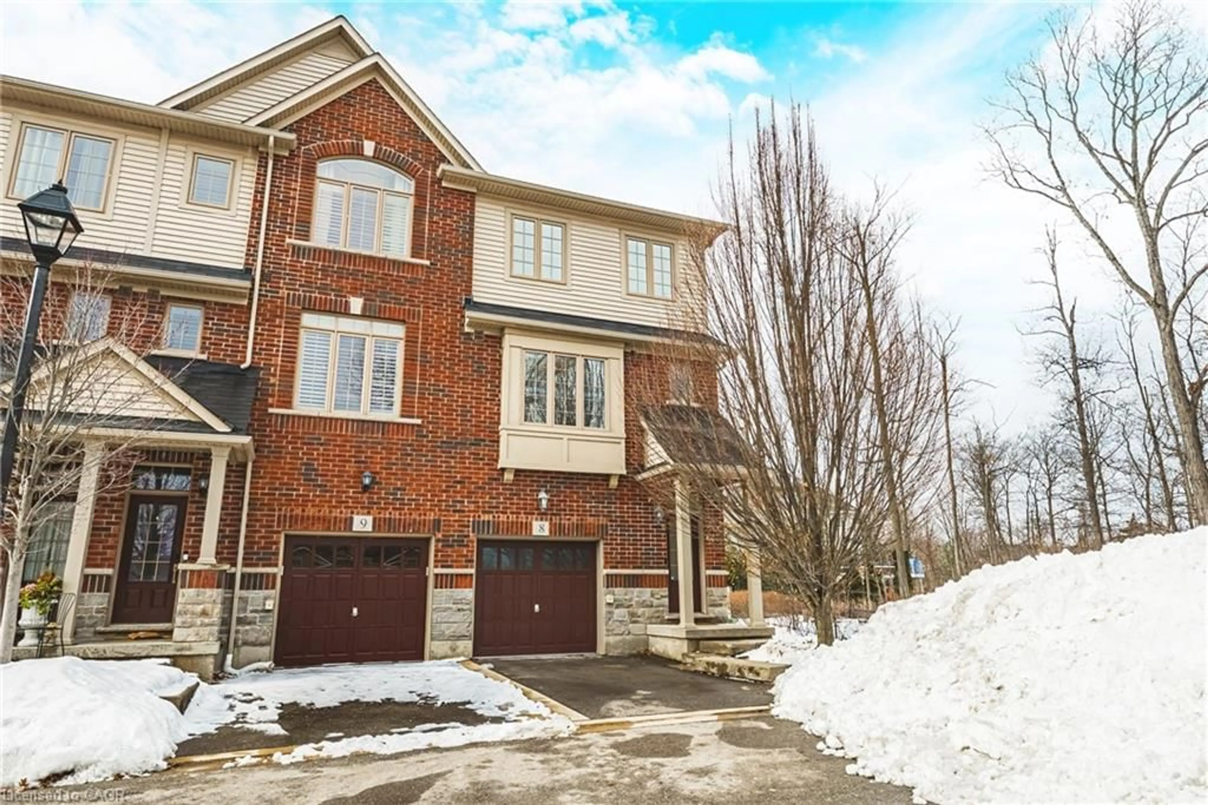 Home with brick exterior material, street for 4165 Upper Middle Rd #8, Burlington Ontario L7M 0V4