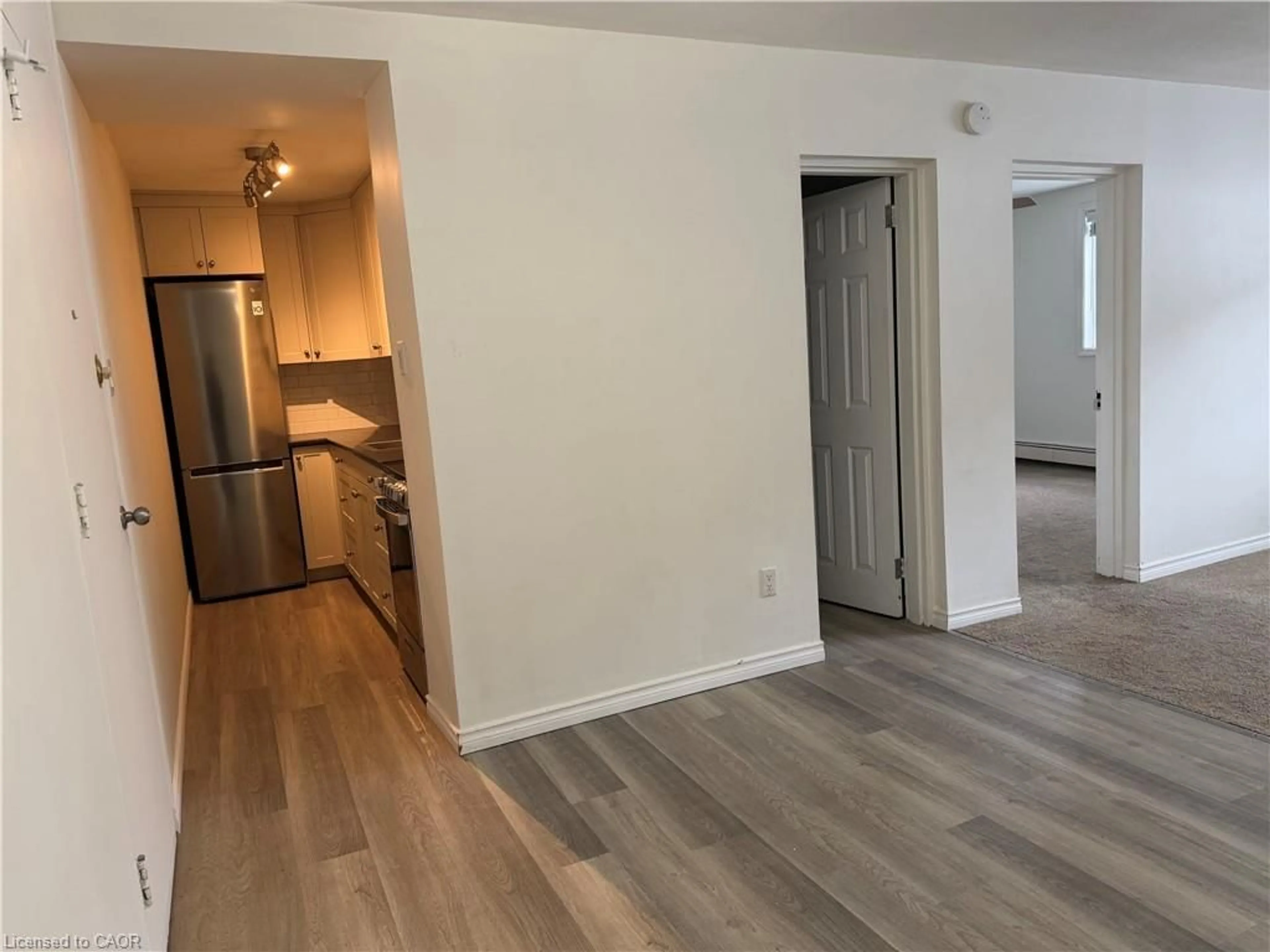 A pic of a room for 118 Preston St #104, Arthur Ontario N0G 1A0