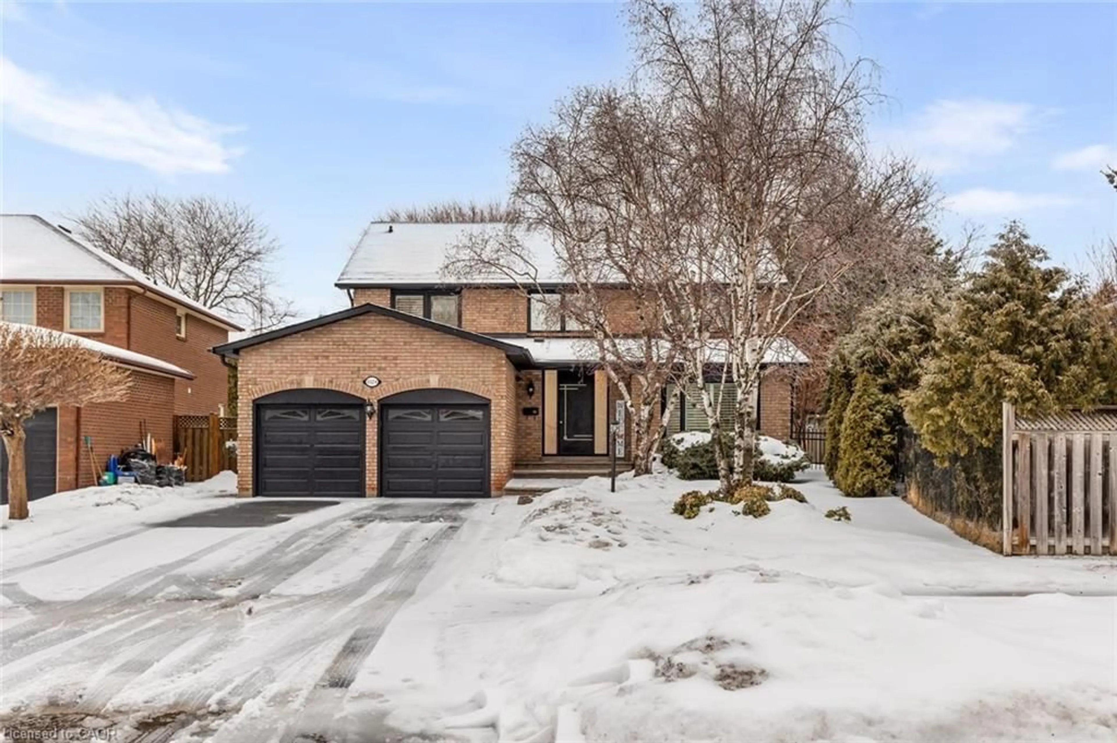 Home with brick exterior material, street for 1324 Birchcliff Dr, Oakville Ontario L6M 2A4