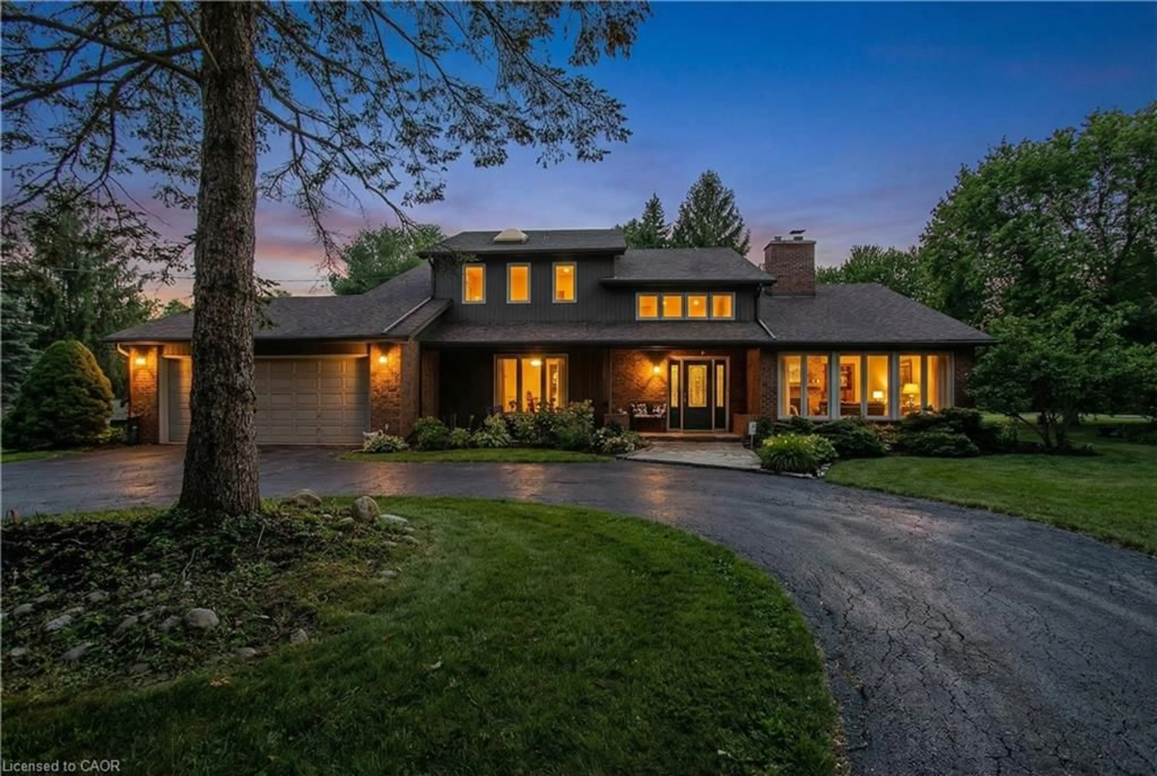 Home with brick exterior material, street for 2431 Britannia Rd, Burlington Ontario L7P 0E9