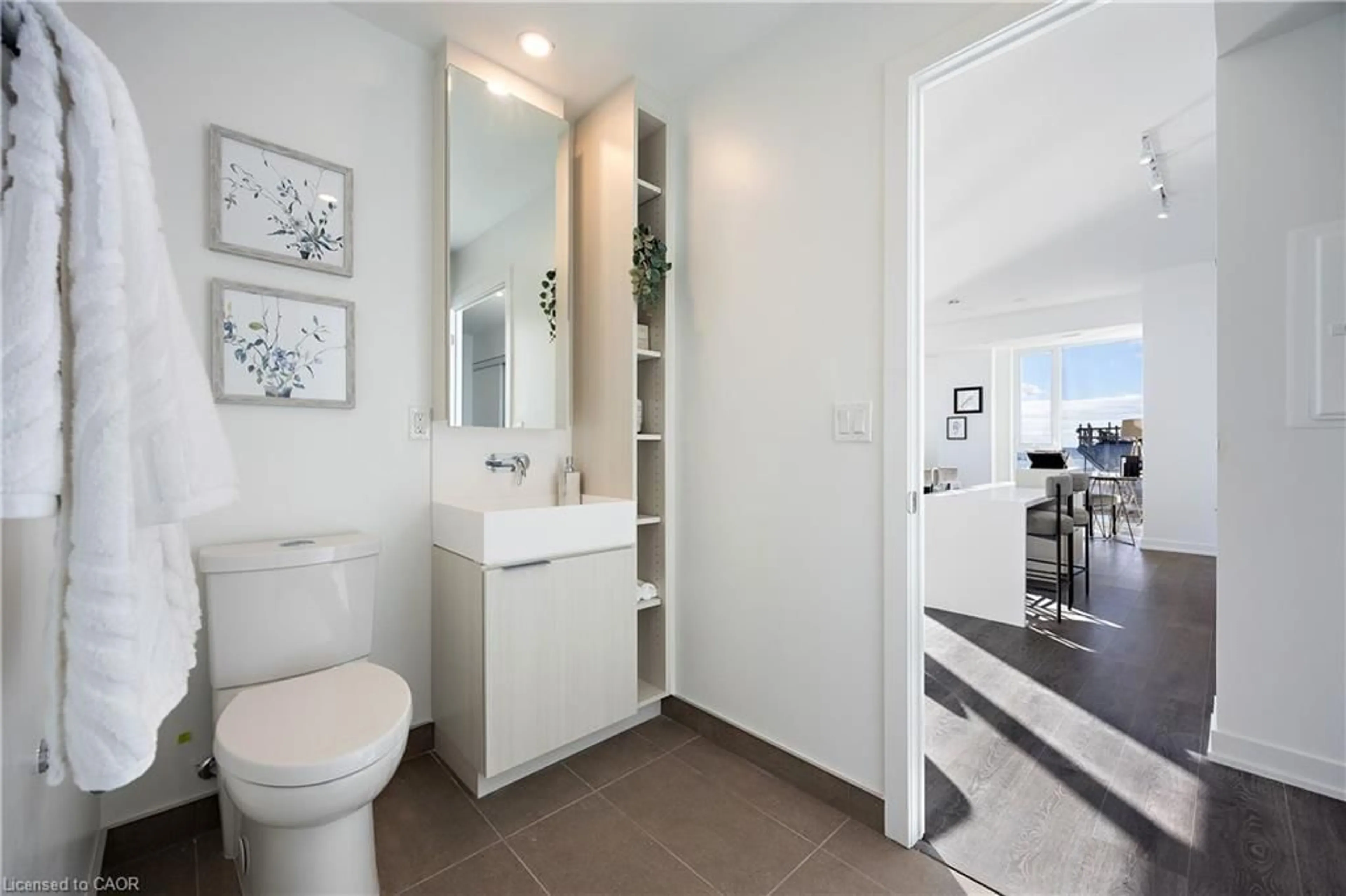 Contemporary bathroom, ceramic/tile floor for 370 Martha St #2604, Burlington Ontario L7R 0G9