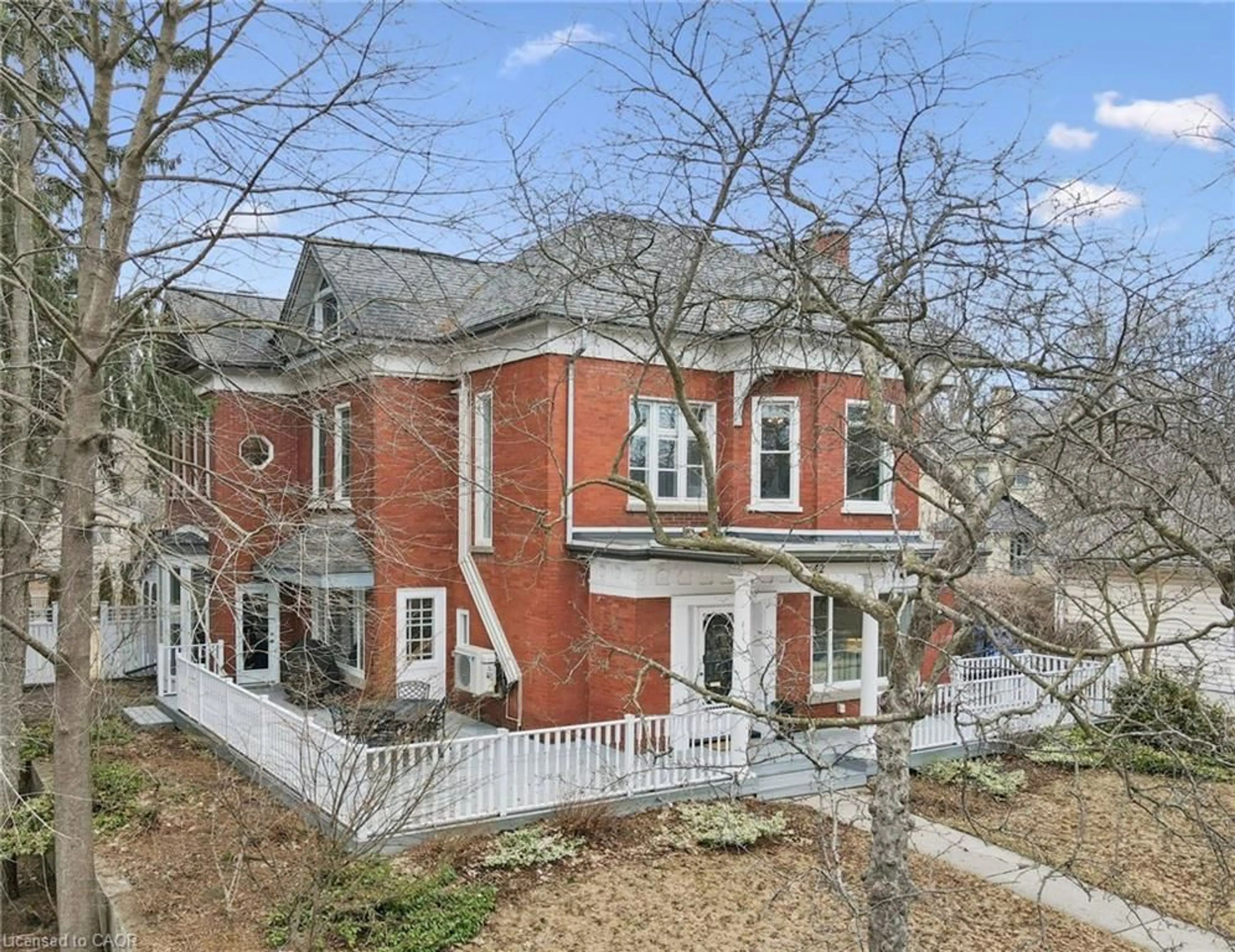 Home with brick exterior material, street for 42 Lansdowne Rd, Cambridge Ontario N1S 2S9