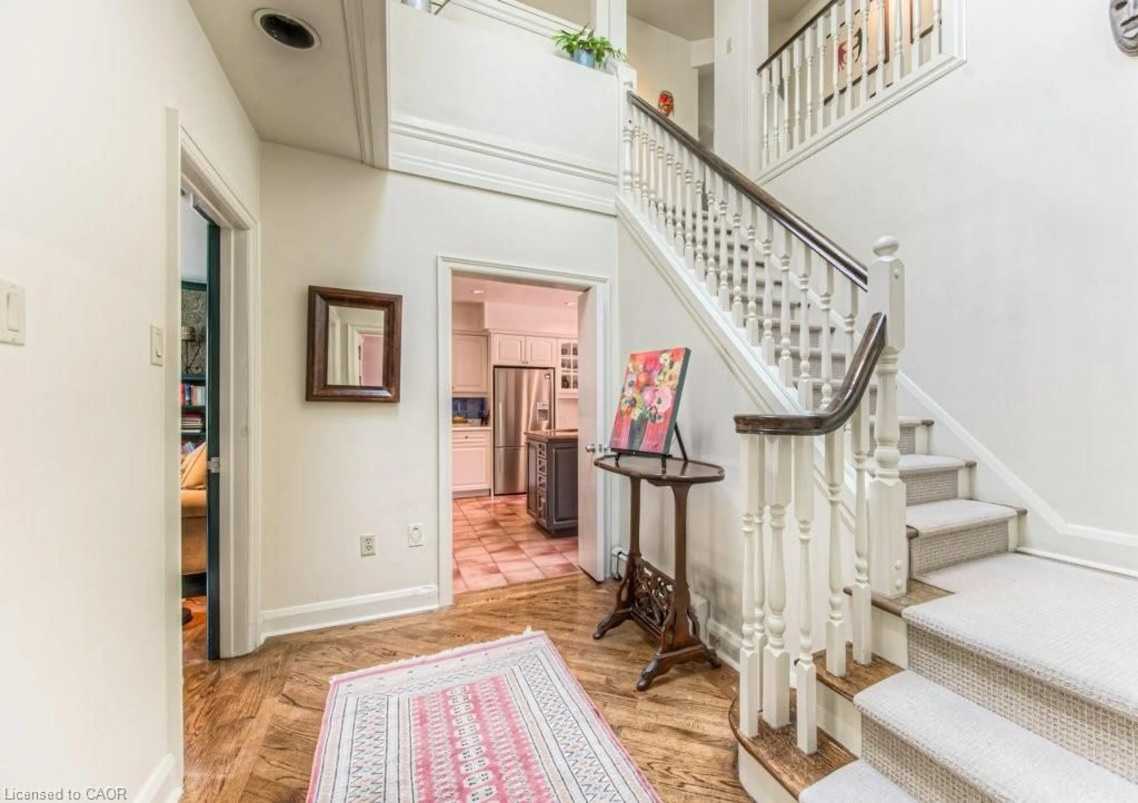 Indoor entryway for 71 Rusholme Rd, Kitchener Ontario N2M 2T5