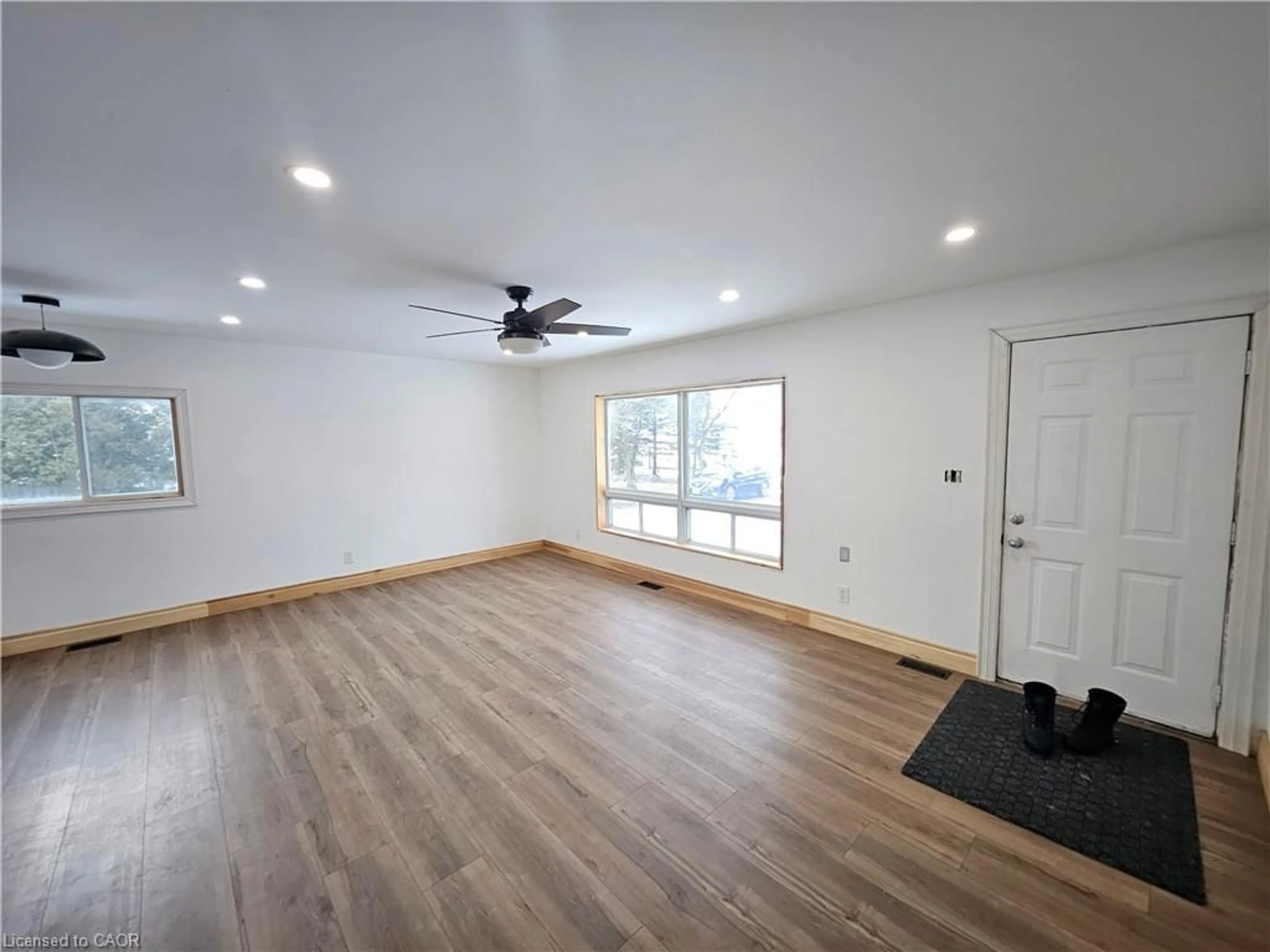 A pic of a room for 5 Eighth Concession Rd, Burford Ontario N0E 1A0