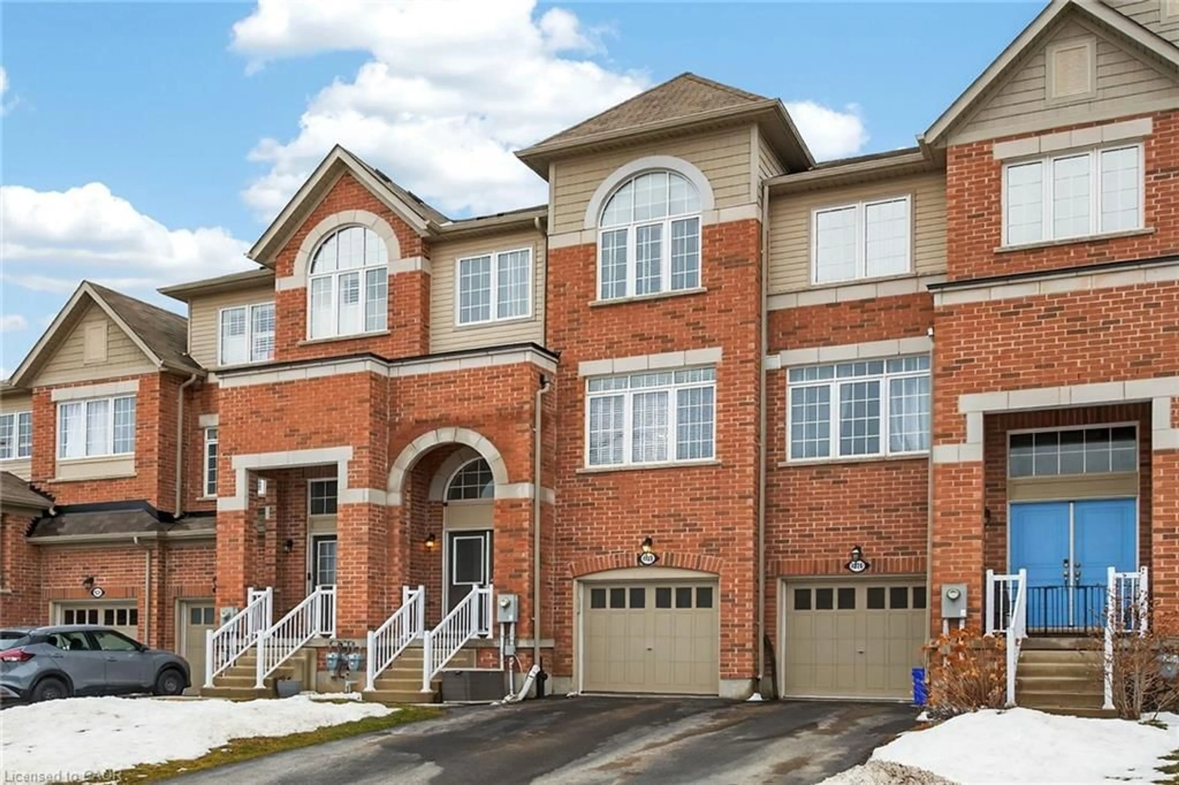 Home with brick exterior material, street for 4020 Fracchioni Dr, Beamsville Ontario L3J 0R8