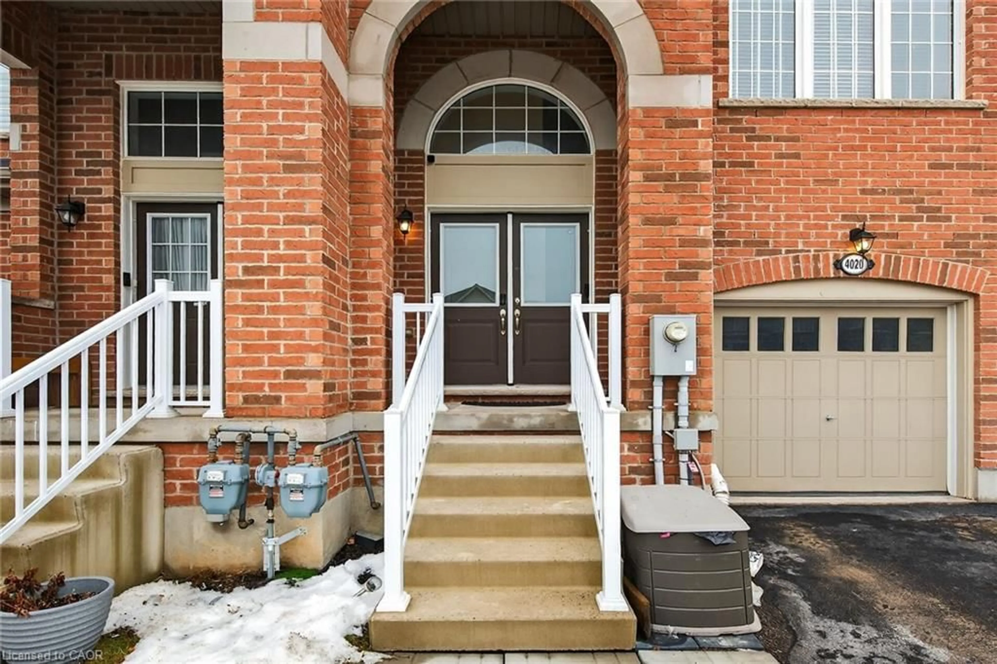 Unknown for 4020 Fracchioni Dr, Beamsville Ontario L3J 0R8