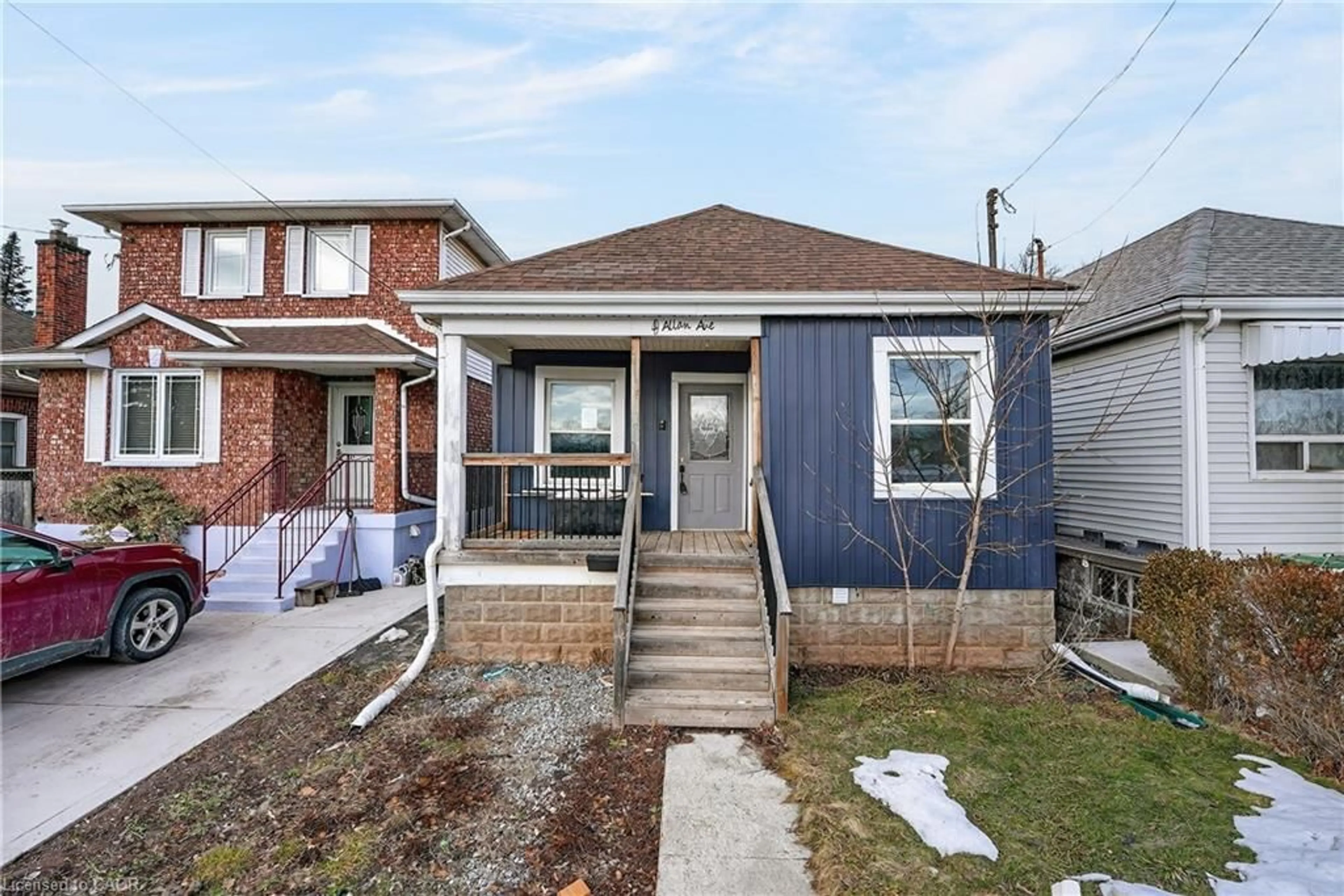 Home with brick exterior material, street for 49 Allan Ave, Hamilton Ontario L8H 2C8