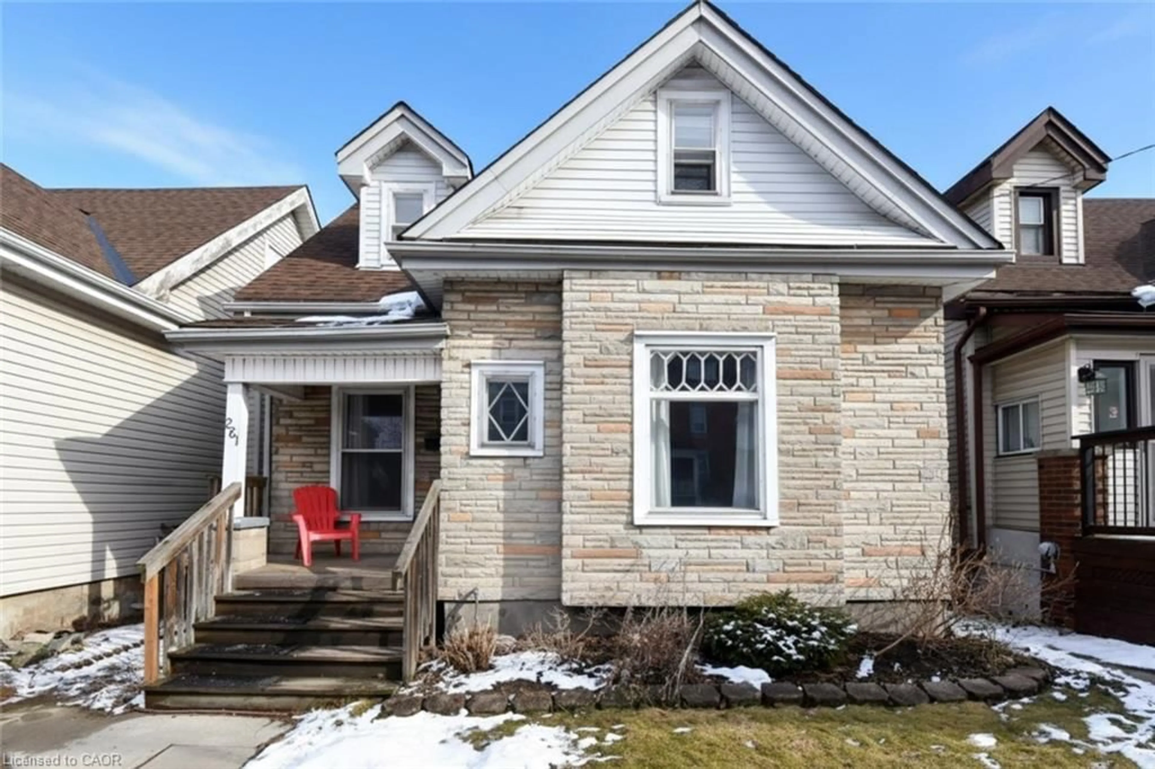 Home with brick exterior material, street for 261 Prospect St, Hamilton Ontario L8M 2Z8