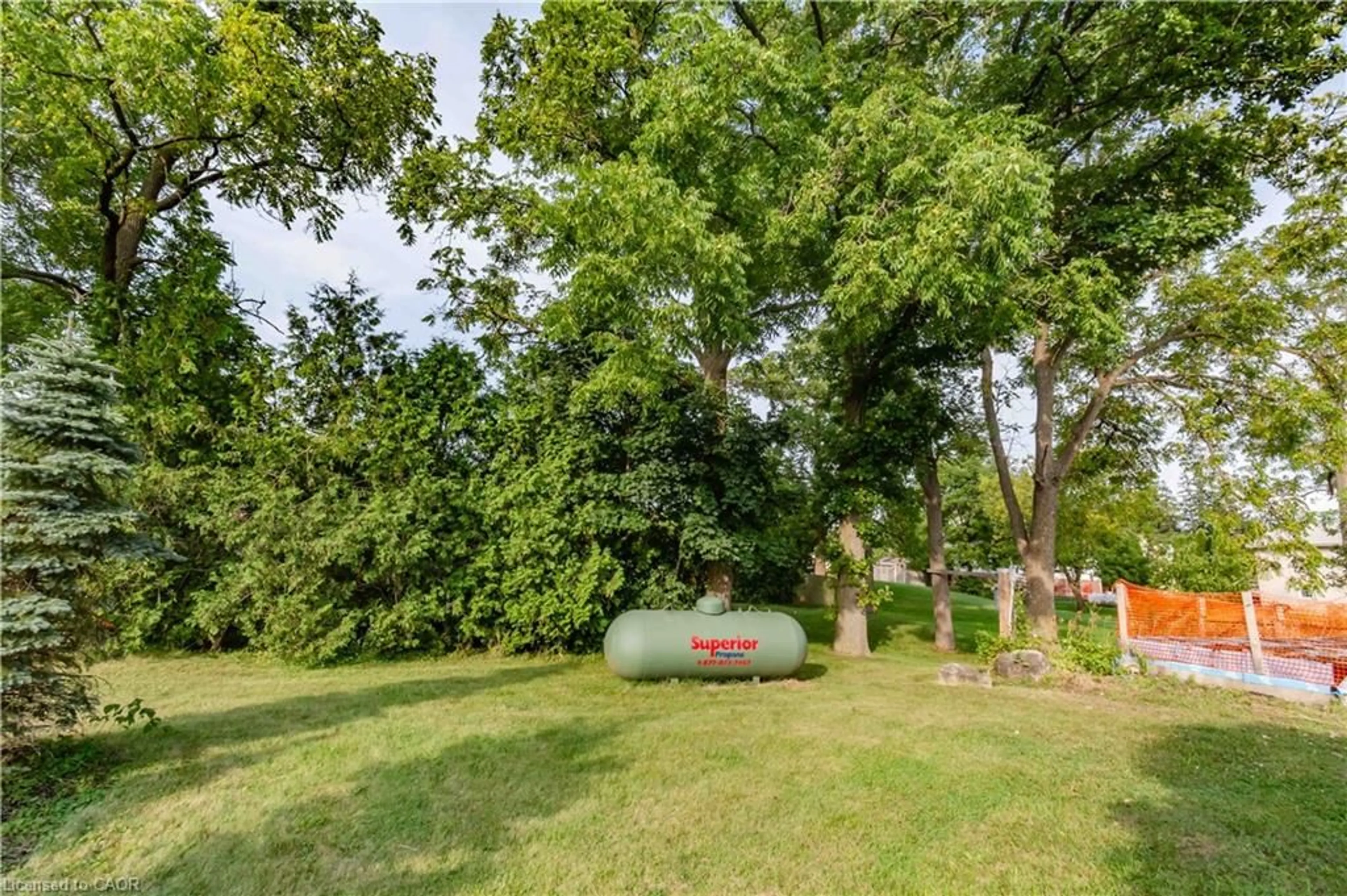 Patio, forest/trees view for 721 Hwy 54, Brantford Ontario N3S 0G2