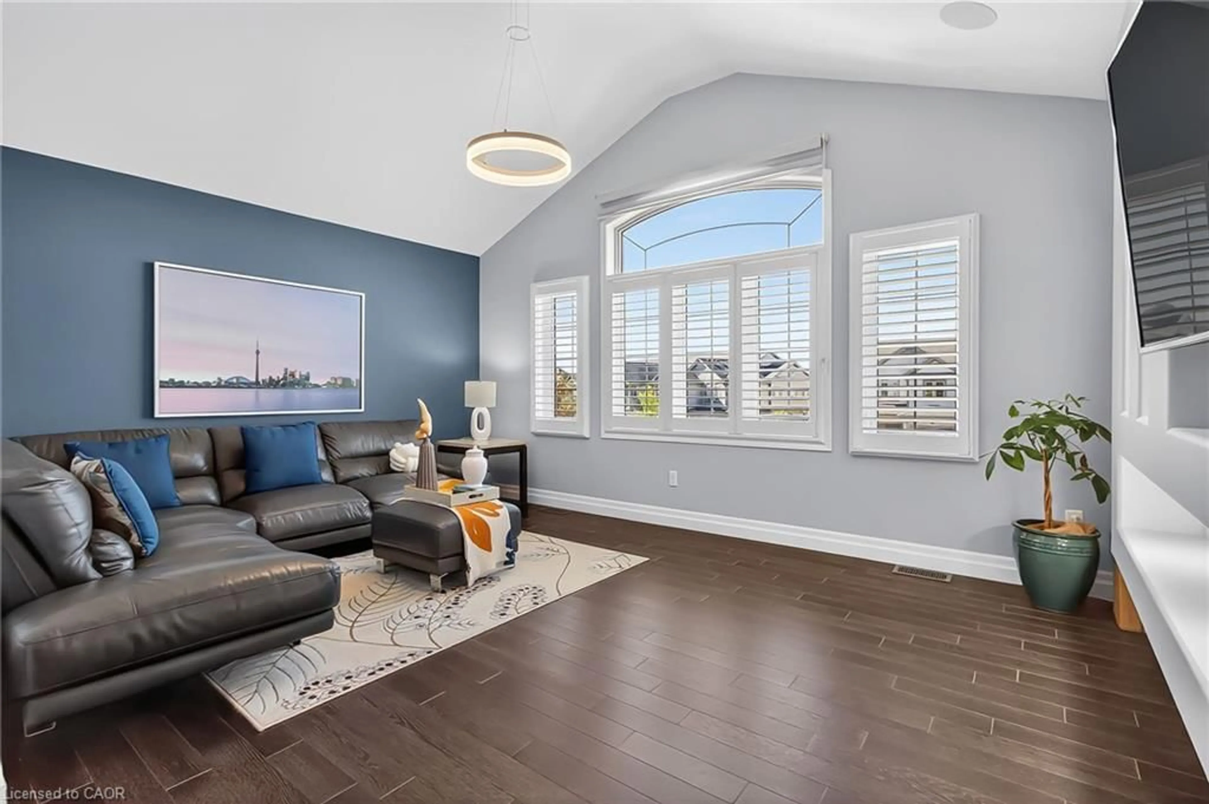 Living room with furniture, unknown for 59 Netherwood Rd, Kitchener Ontario N2P 0E4