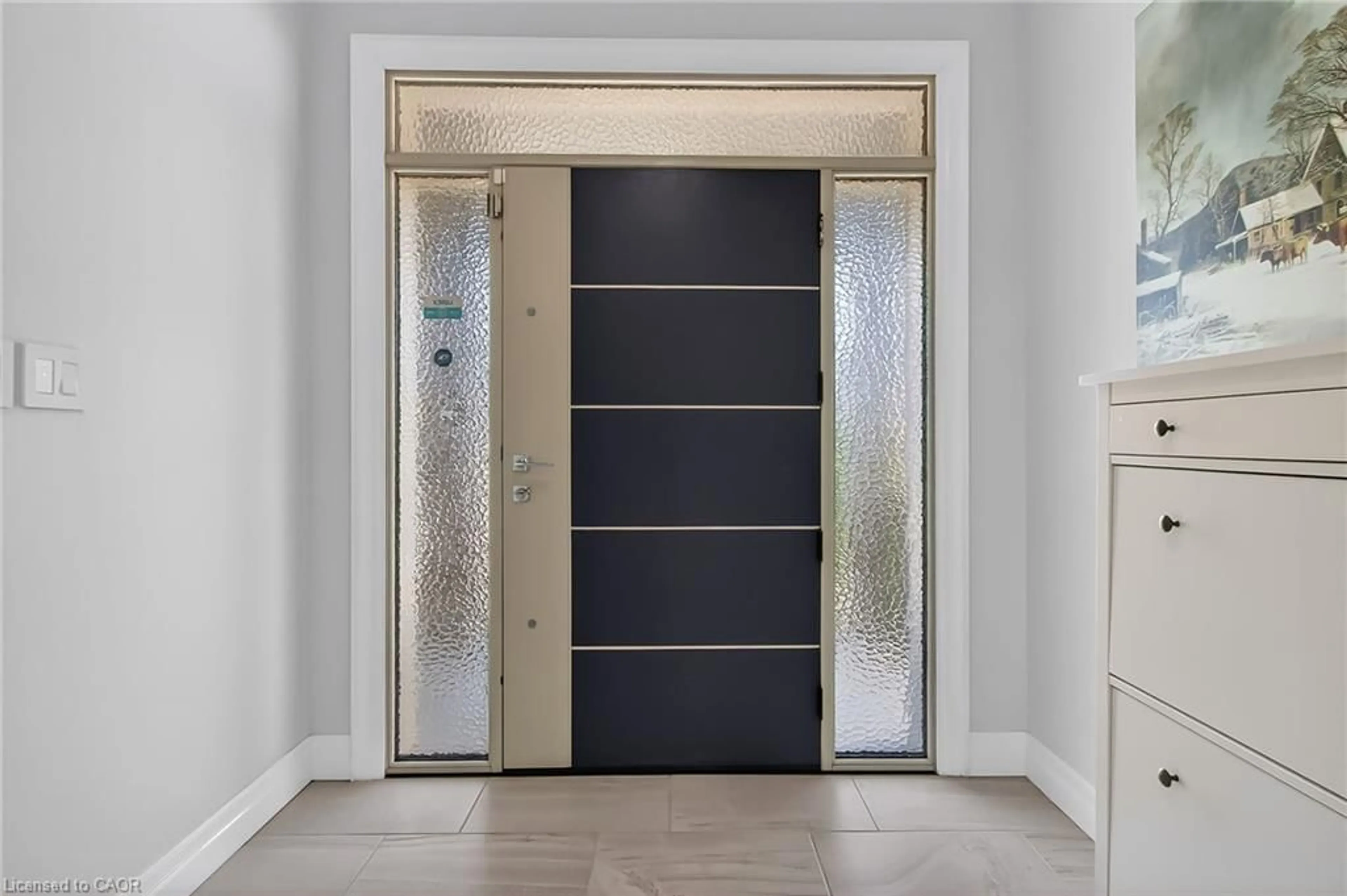 Indoor entryway for 59 Netherwood Rd, Kitchener Ontario N2P 0E4