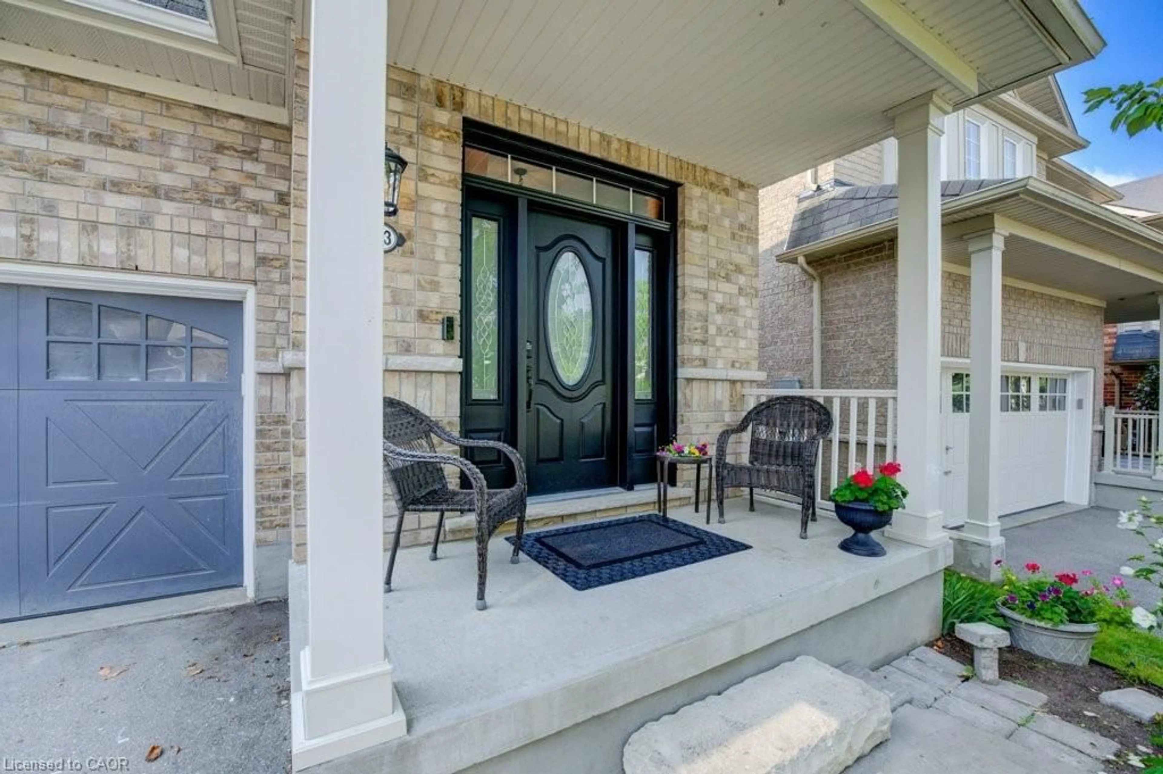 Indoor entryway for 103 Wakefield St, Breslau Ontario N0B 1M0