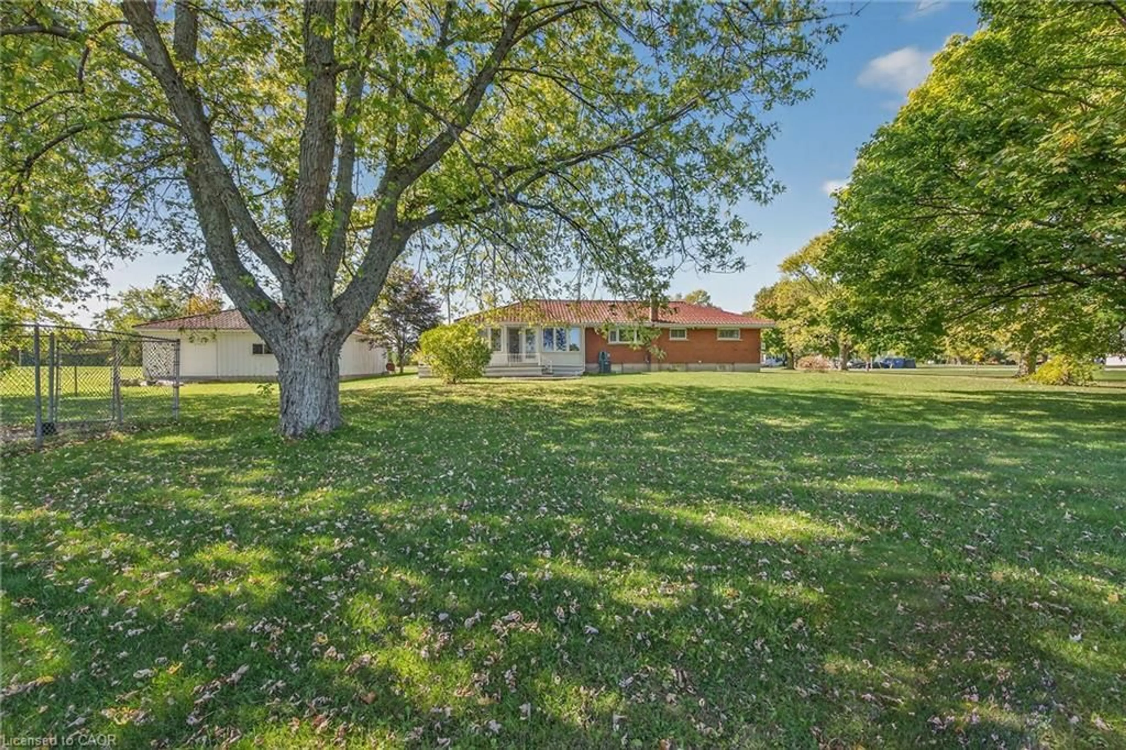 A pic from outside/outdoor area/front of a property/back of a property/a pic from drone, street for 182 Sweets Corners Rd, Selkirk Ontario N0A 1P0