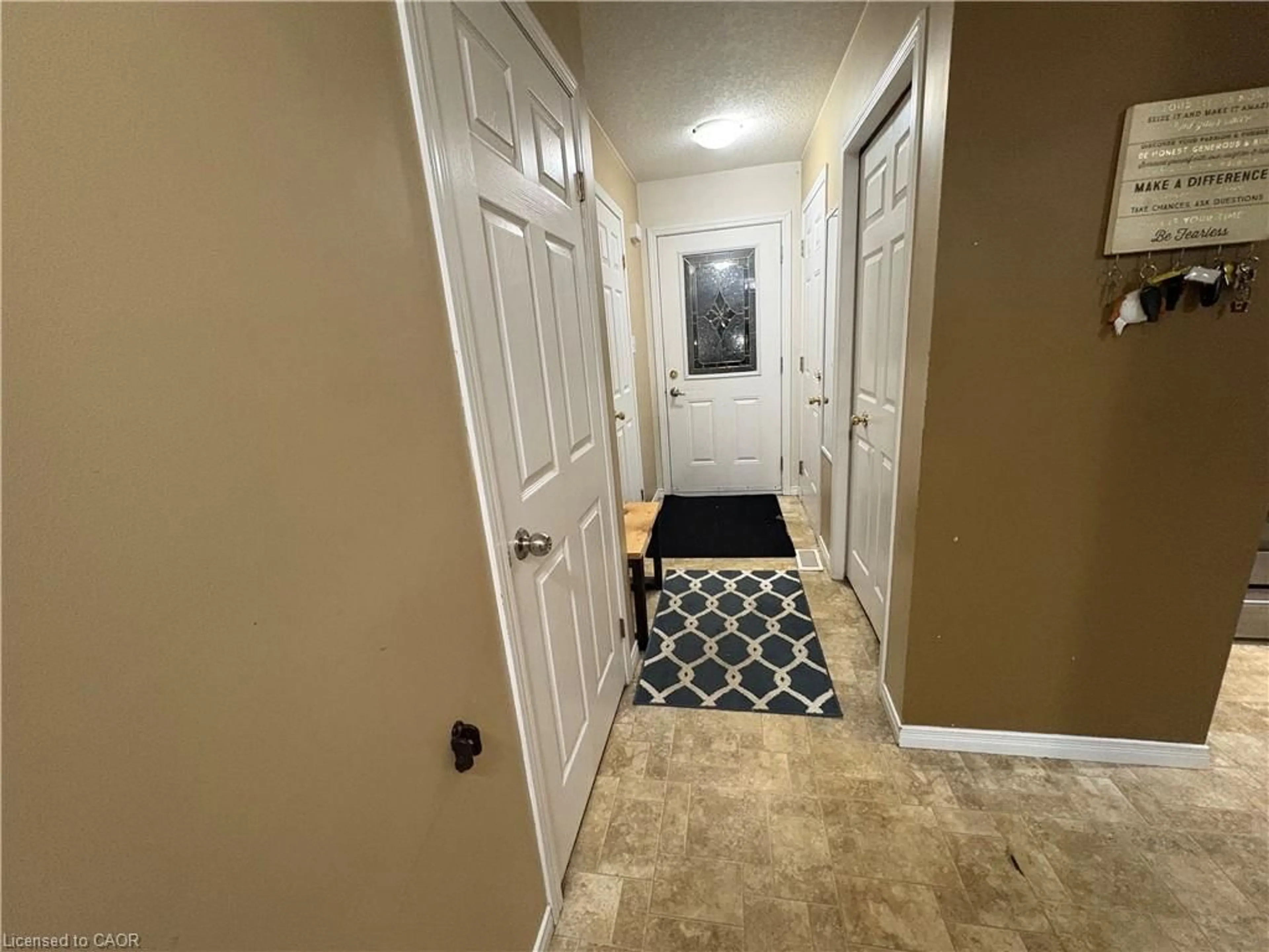 Indoor entryway for 258 Sophia Cres, Kitchener Ontario N2R 1X9