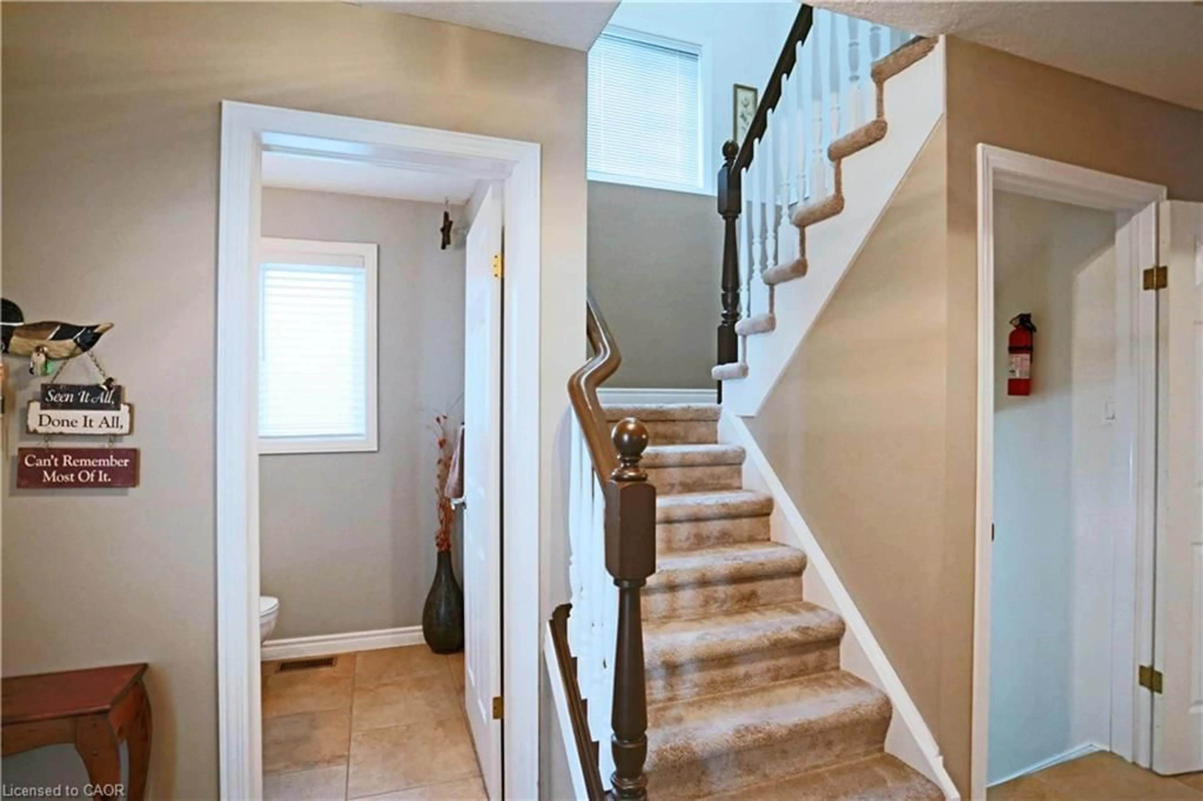 Unknown for 7 Gibb St, Cambridge Ontario N3C 4C2