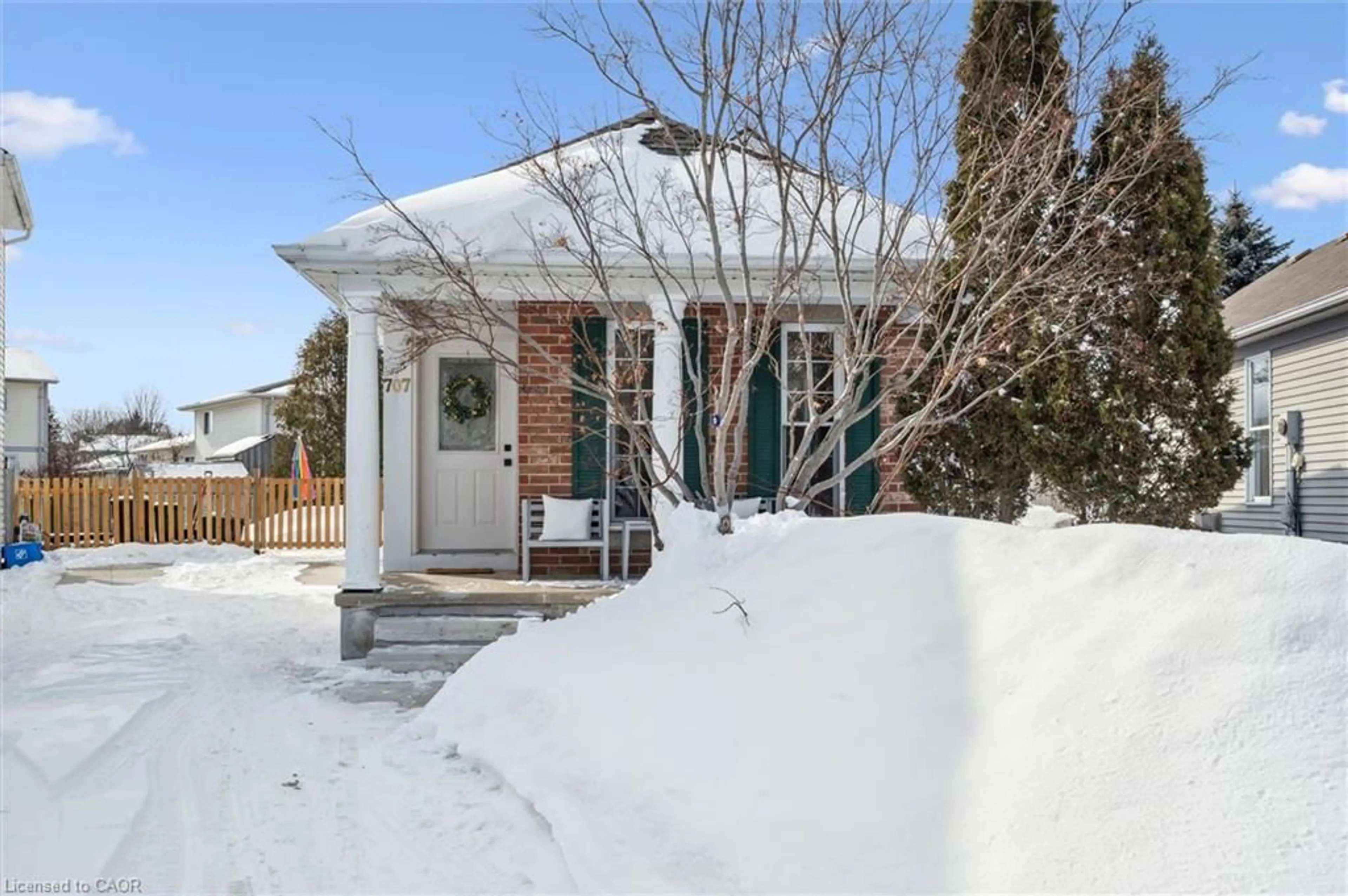 Unknown for 707 Jacob Lane, Waterloo Ontario N2V 2A7