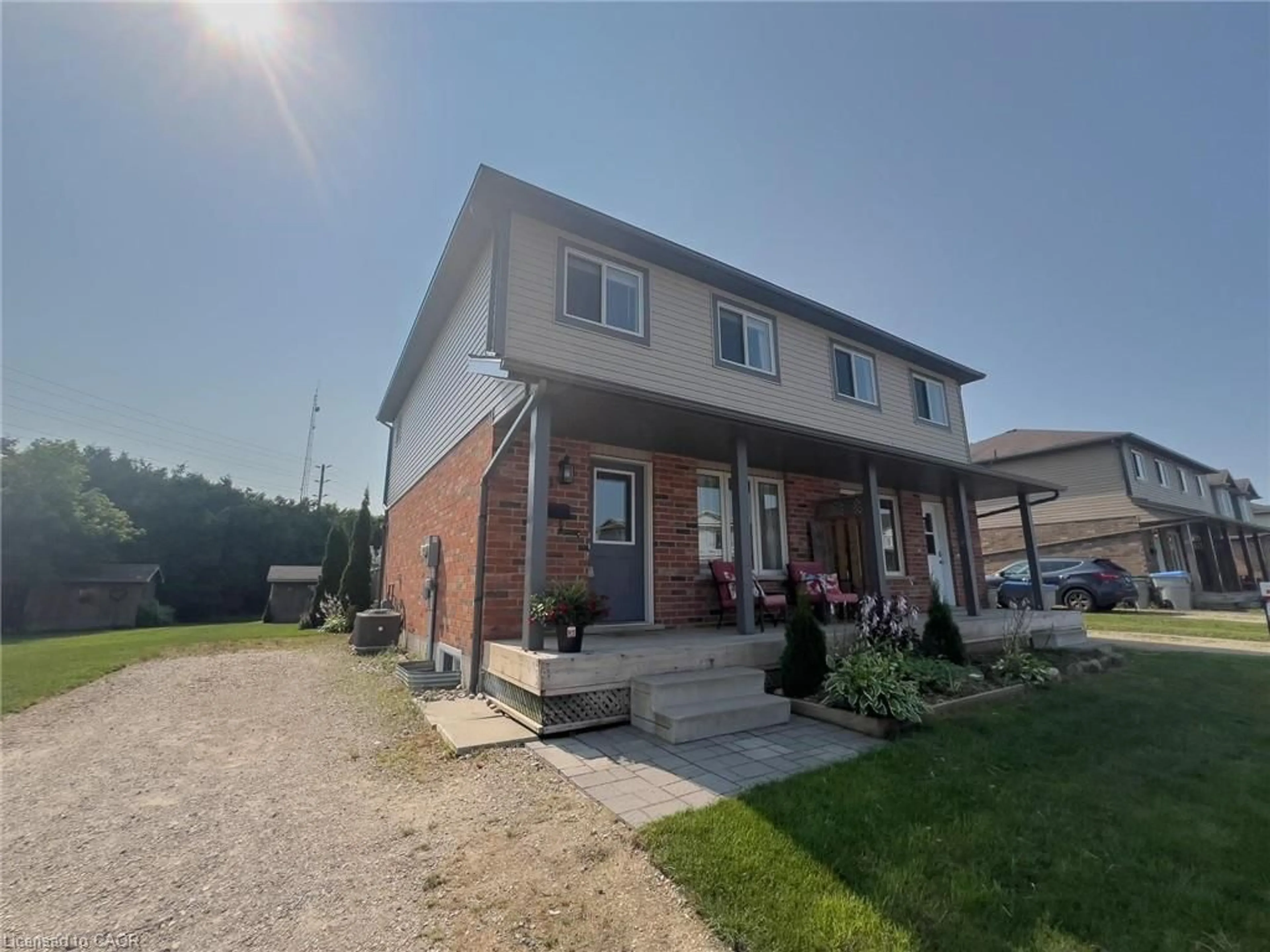 Home with brick exterior material, street for 610 Salisbury Ave, Listowel Ontario N4W 1Y8