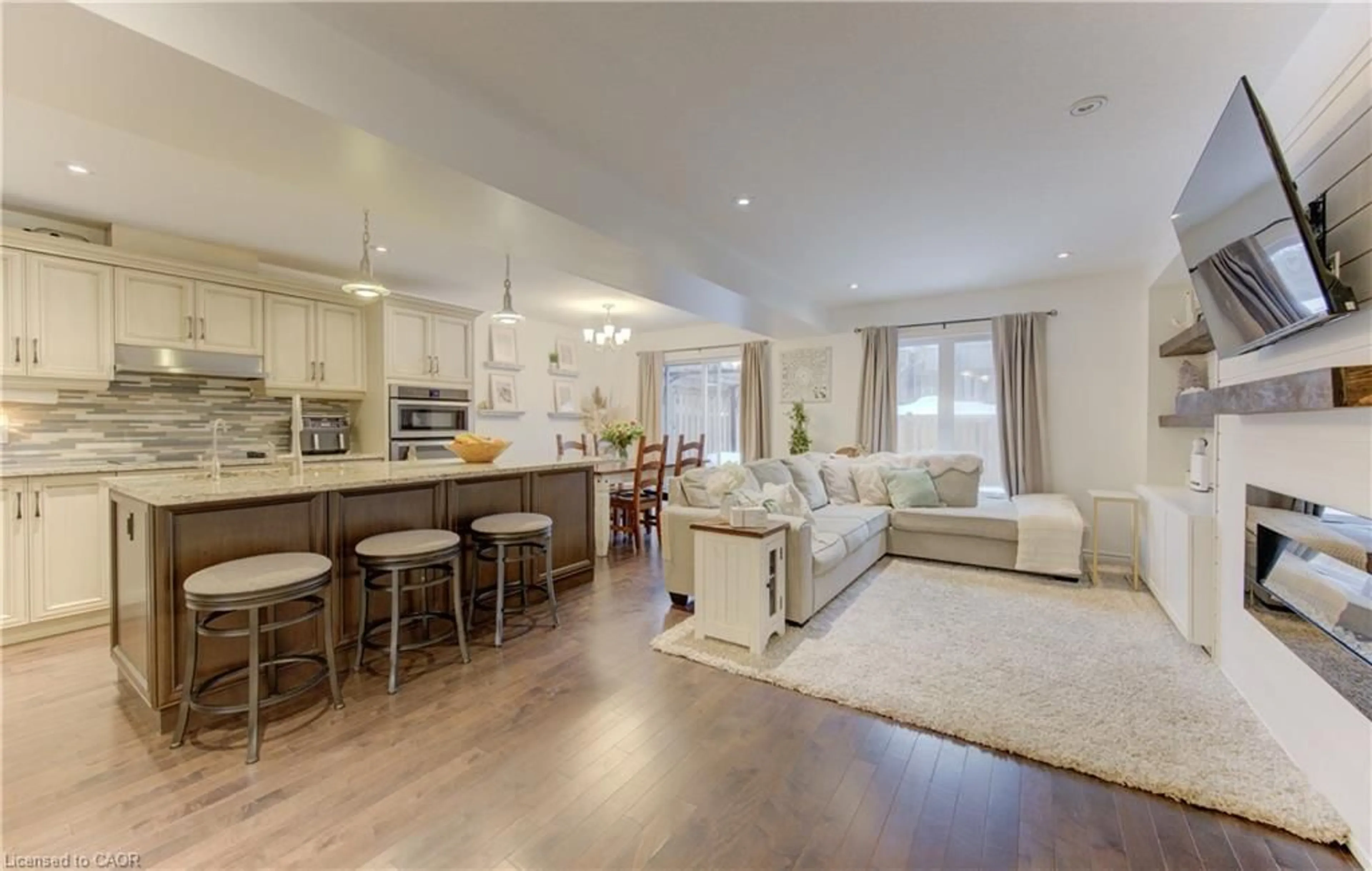 Open concept kitchen, wood/laminate floor for 170 Templewood Dr, Kitchener Ontario N2R 0H5