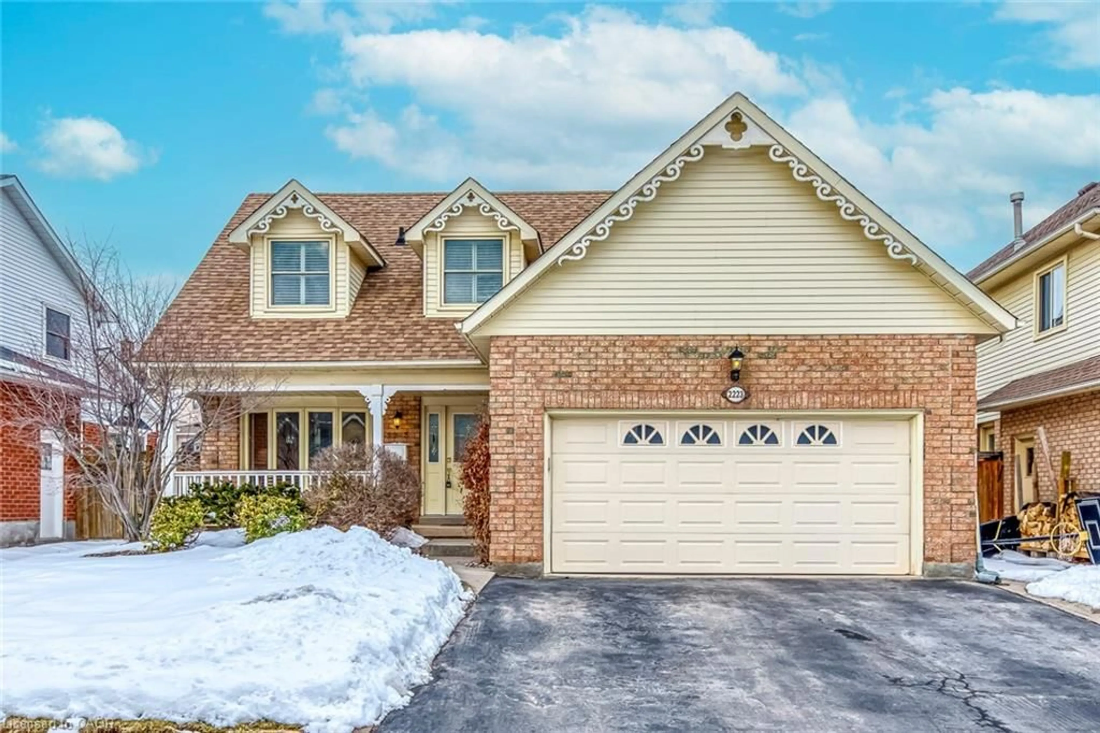 Home with brick exterior material, street for 2223 Vista Dr, Burlington Ontario L7M 3N5