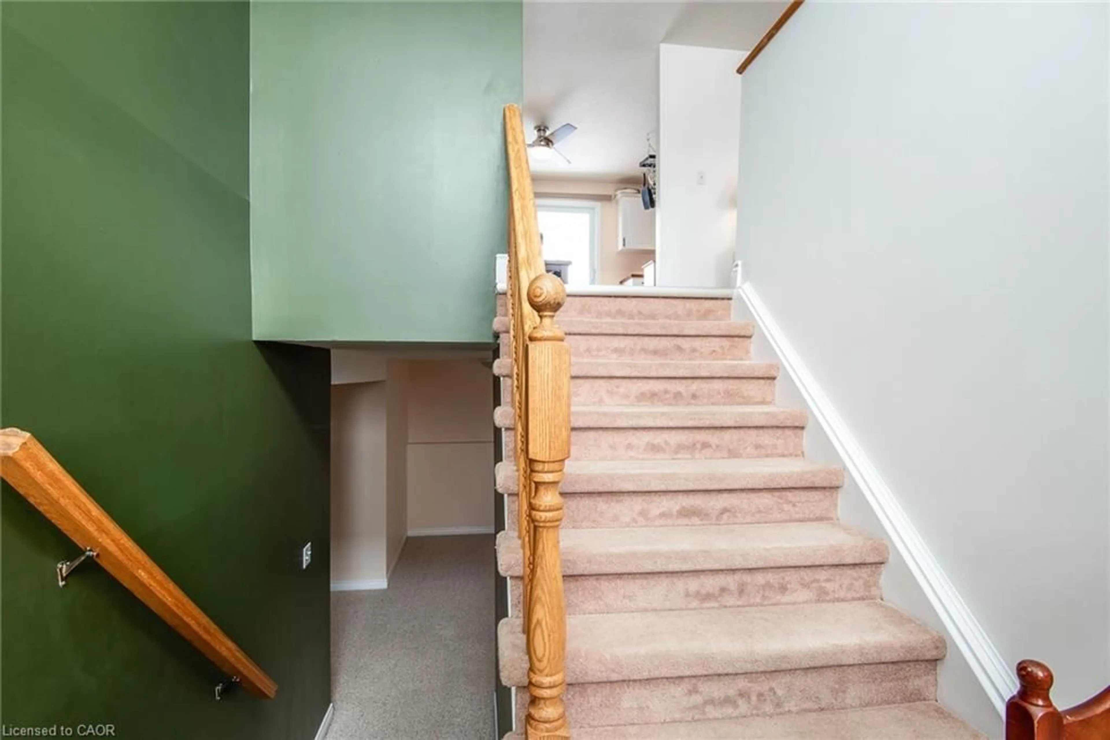 Stairs for 8 Berdux Pl, Wellesley Ontario N0B 2T0