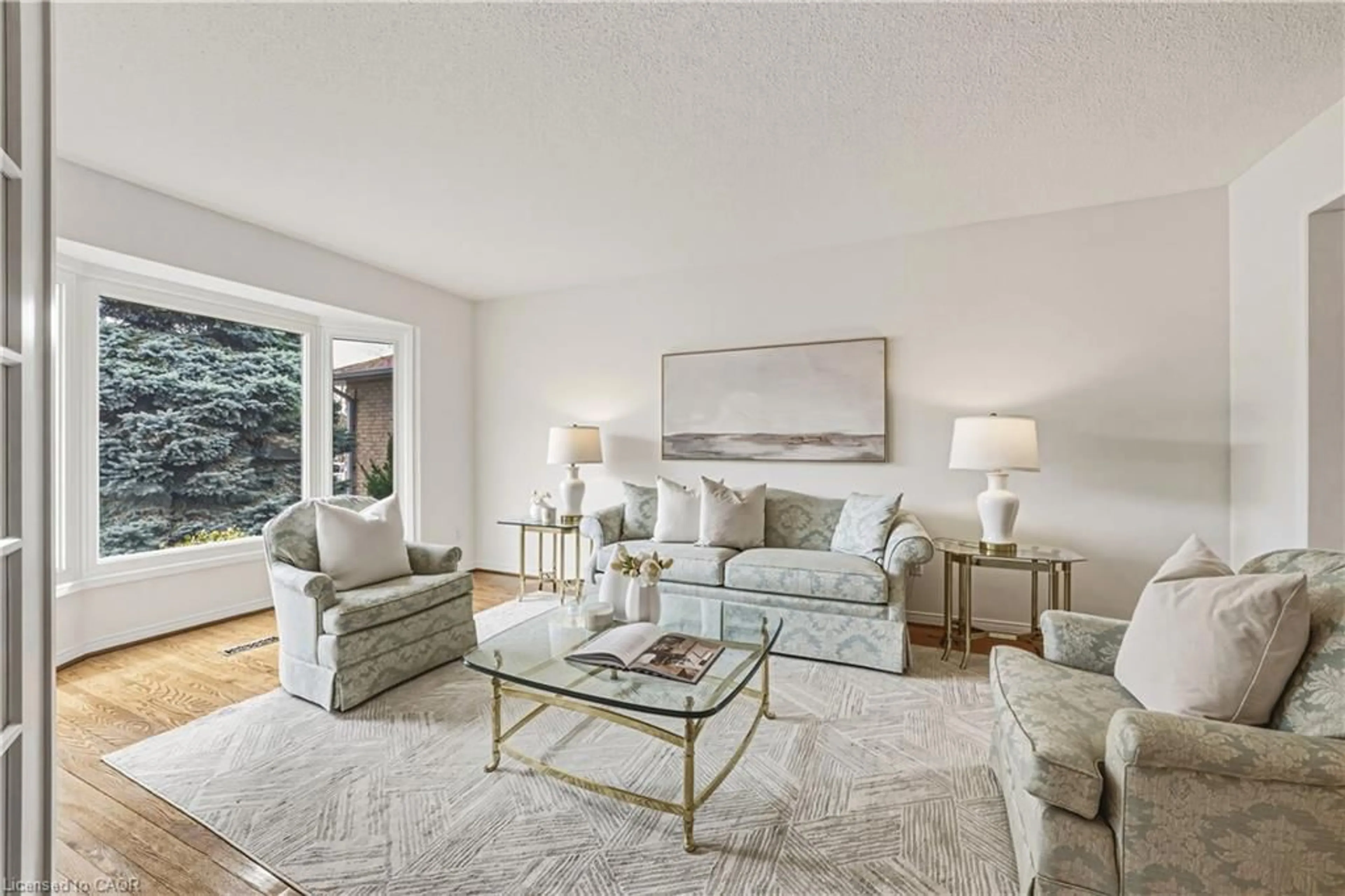 Living room with furniture, unknown for 1595 Flamborough Cir, Mississauga Ontario L5M 3M8