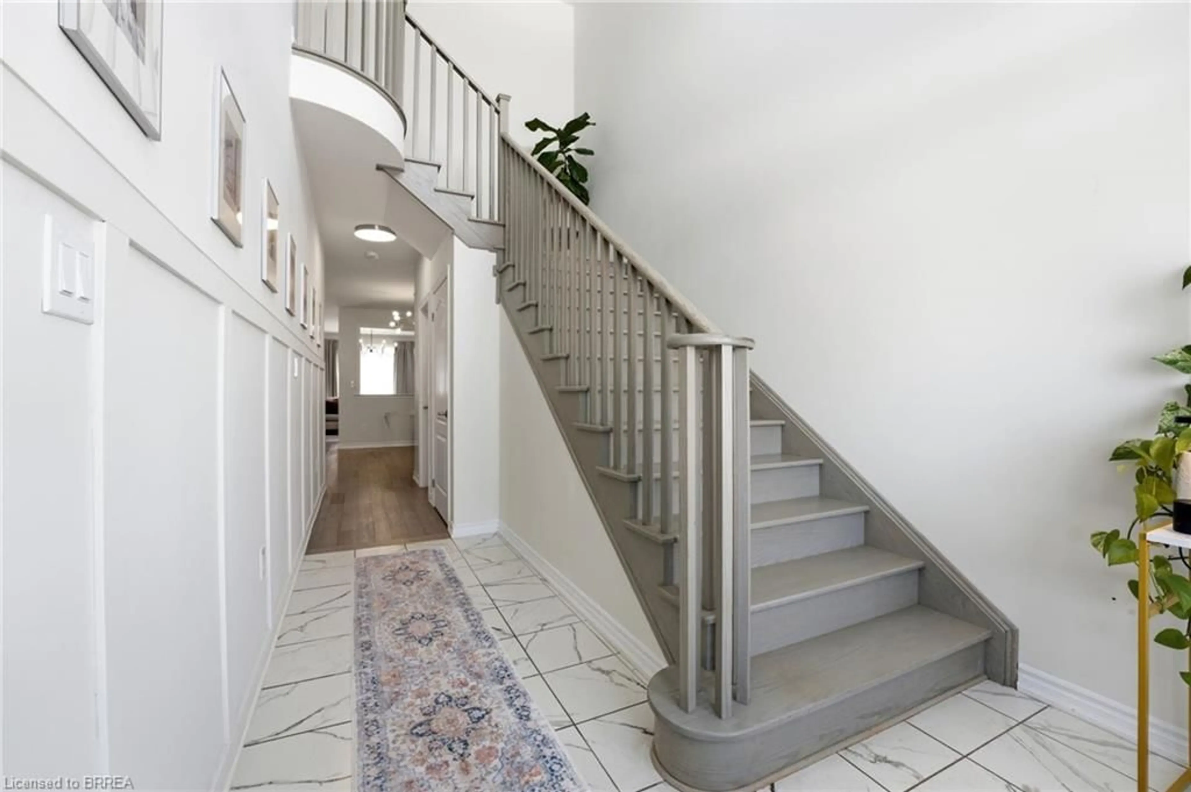 Unknown for 70 Whithorn Cres, Caledonia Ontario N3W 0E5