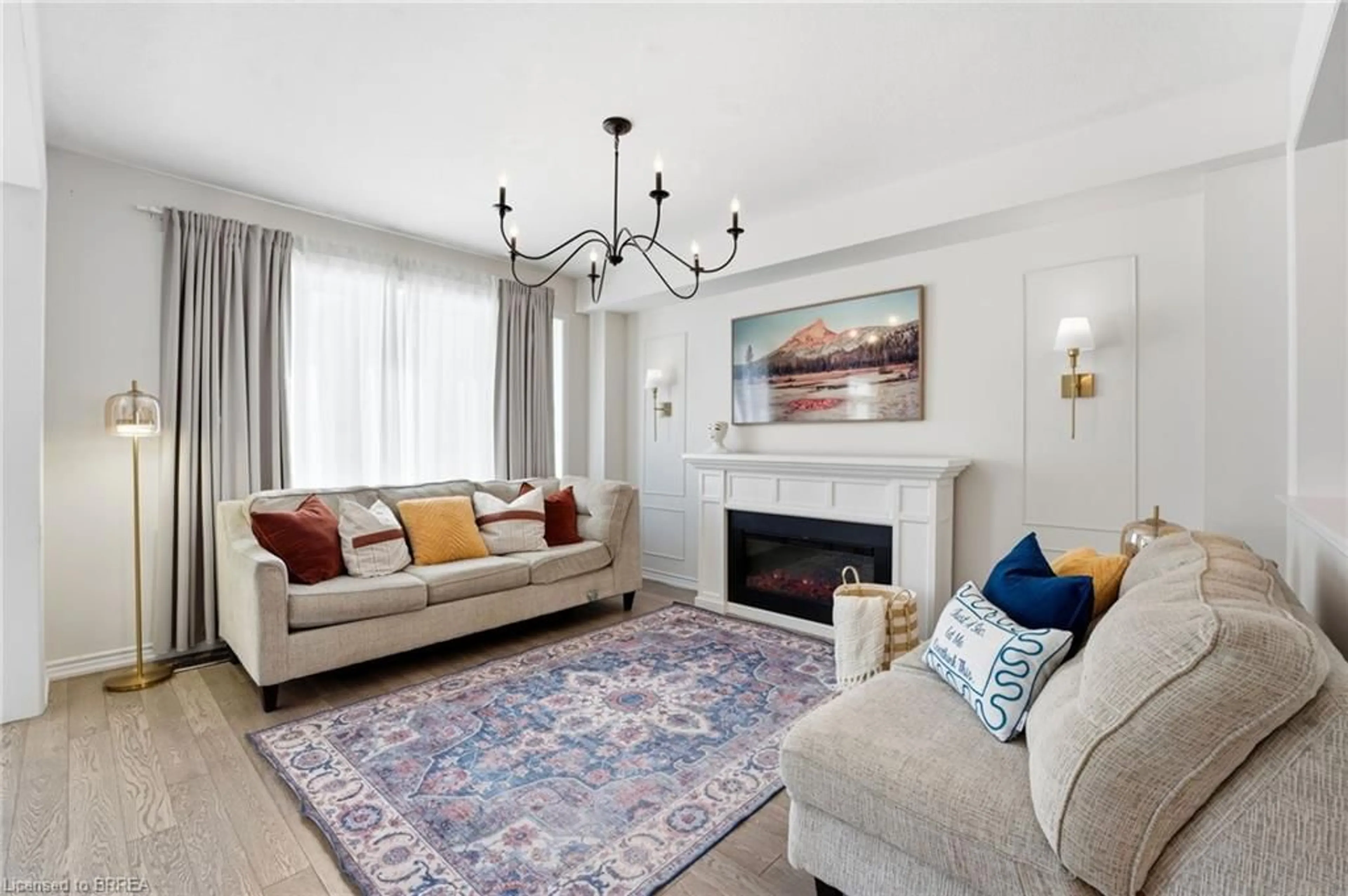 Living room with furniture, carpet floor for 70 Whithorn Cres, Caledonia Ontario N3W 0E5