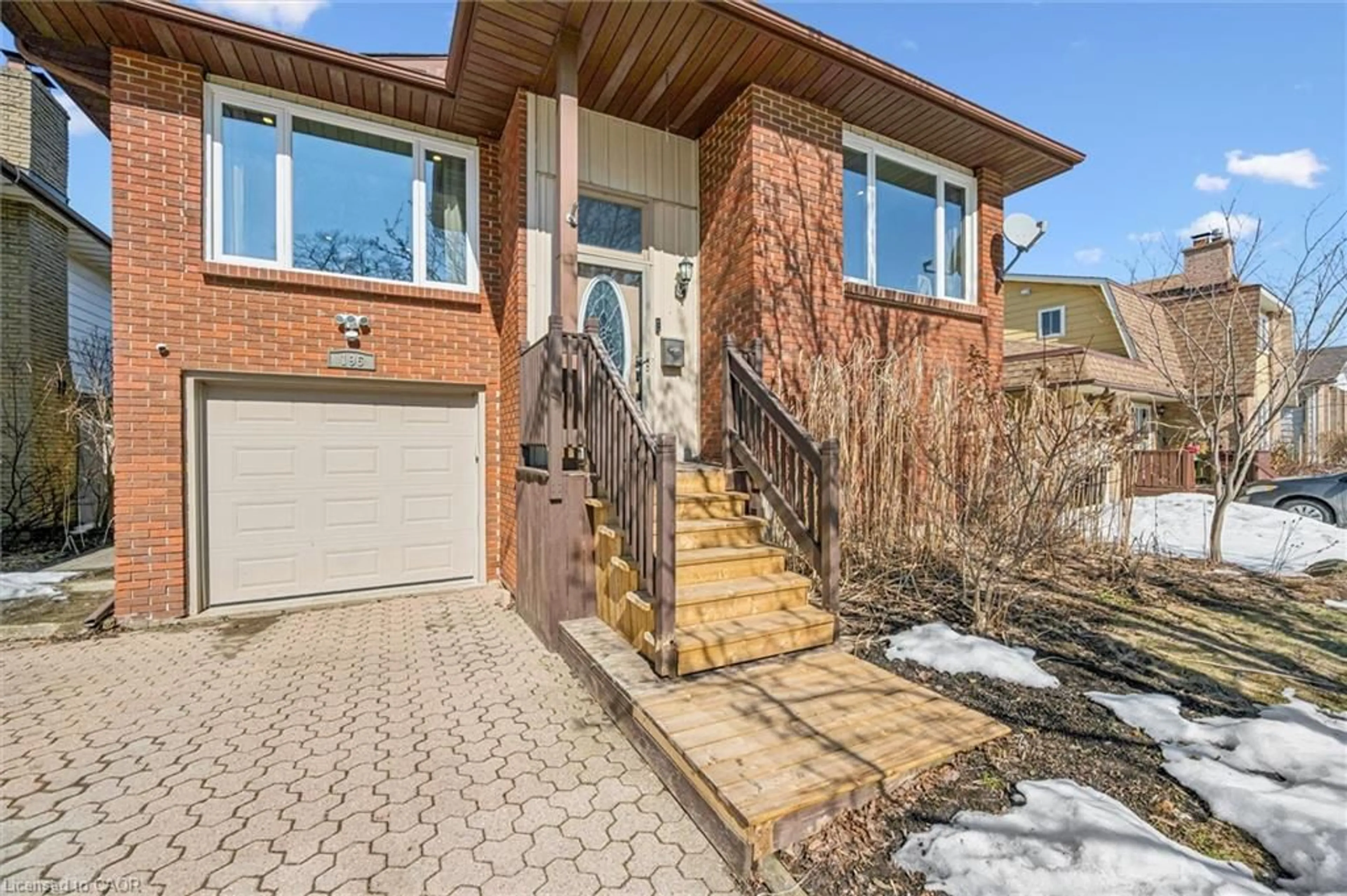 Home with brick exterior material, street for 196 Wedgewood Dr, Cambridge Ontario N1S 4P8