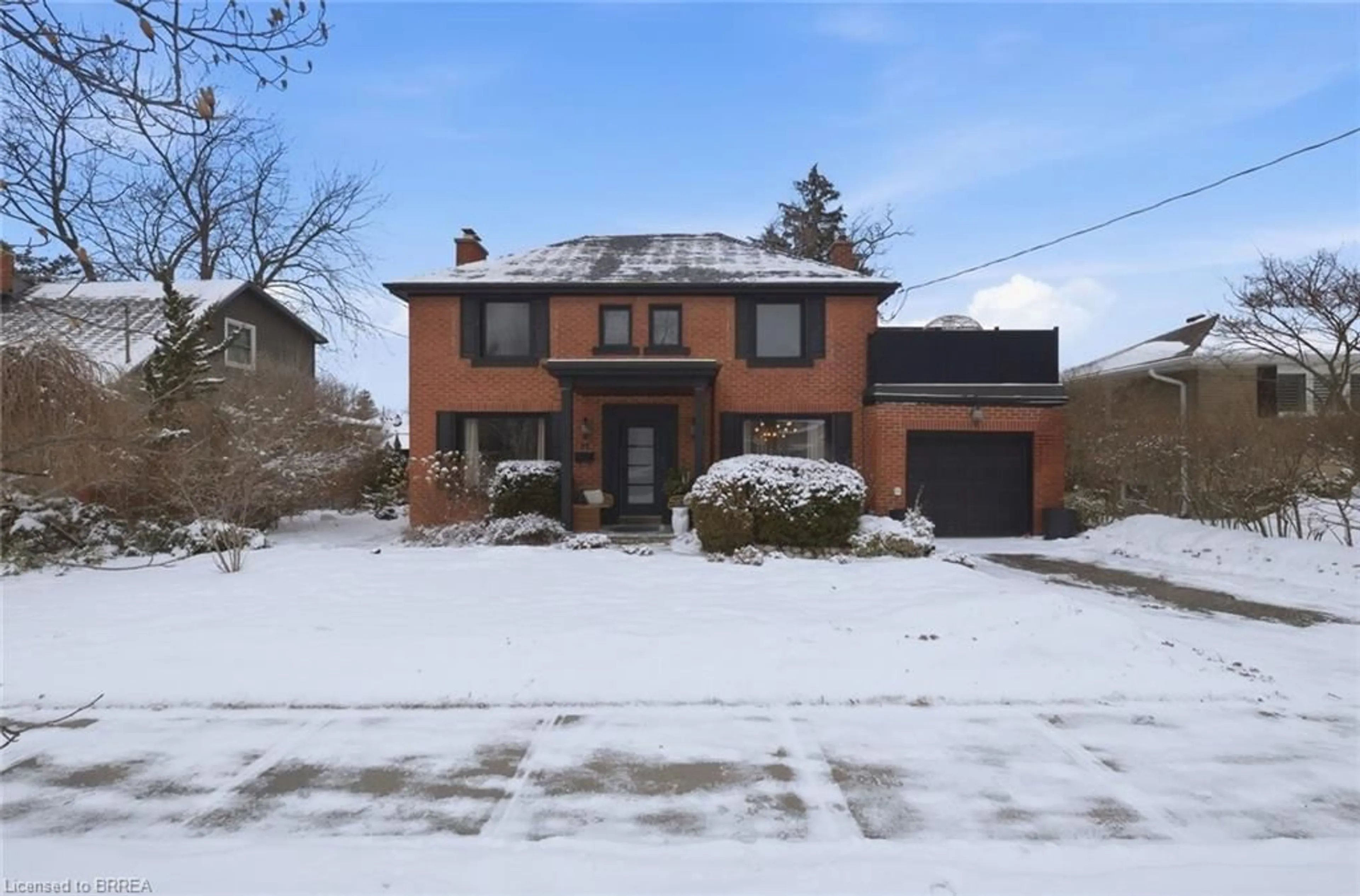 Home with brick exterior material, street for 37 Elm St, Brantford Ontario N3R 4T8