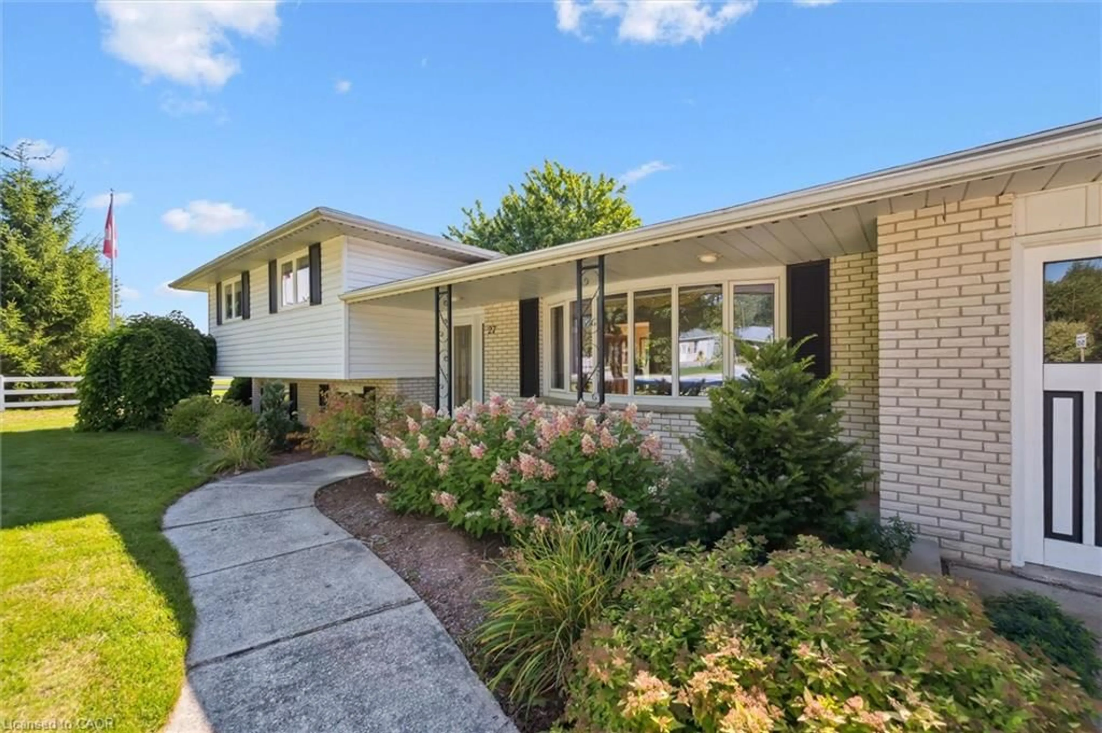 Home with brick exterior material, street for 27 Peel St E, Alma Ontario N0B 1A0