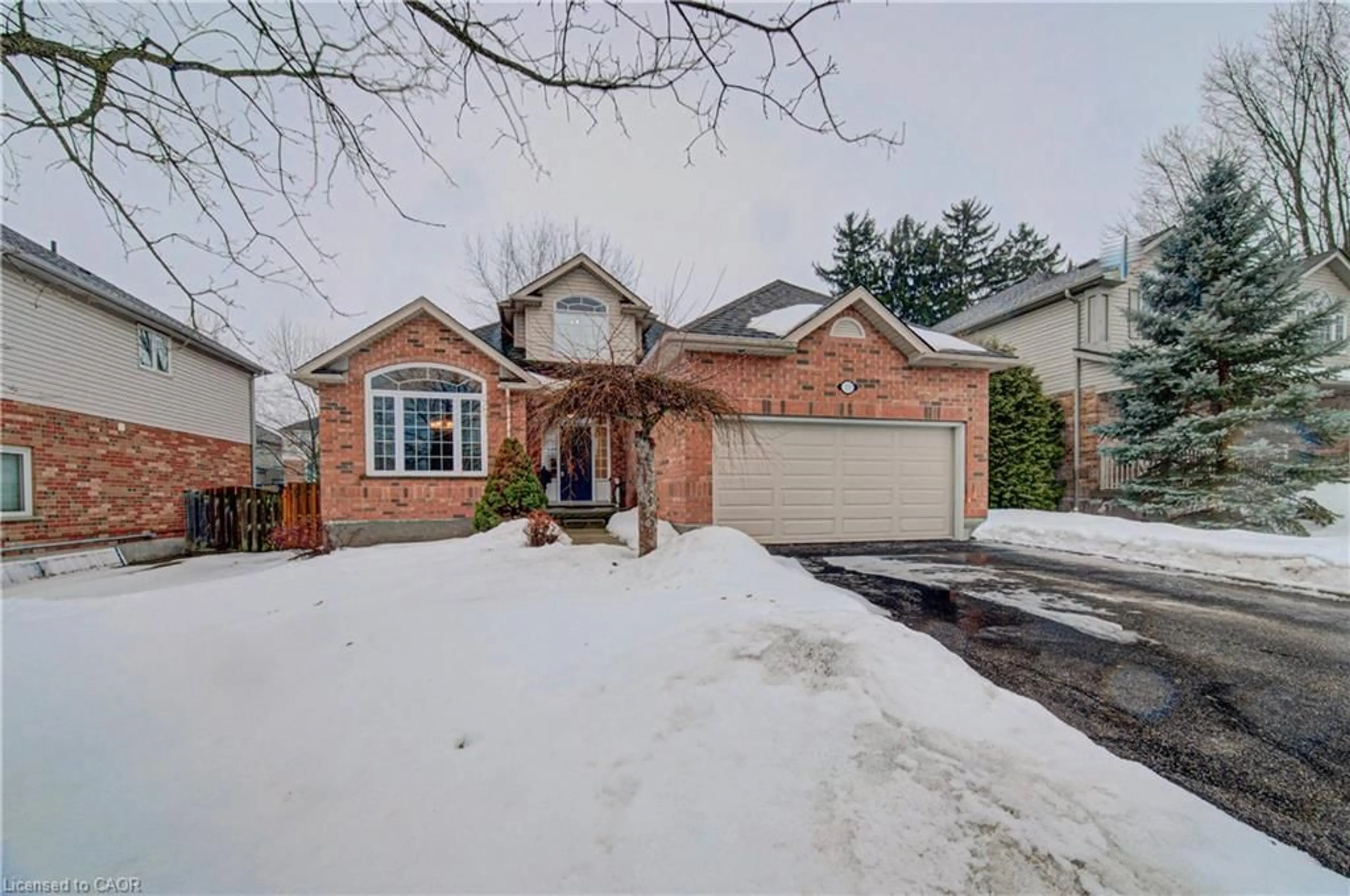Home with brick exterior material, street for 11 Carolinian Lane, Cambridge Ontario N1S 5B5
