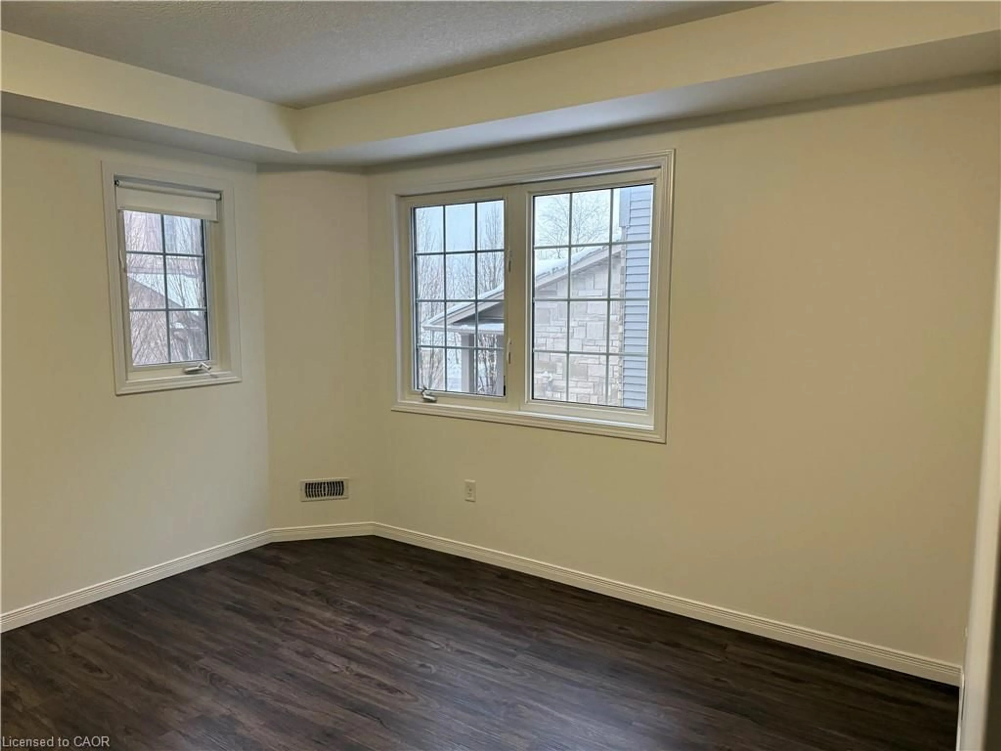 A pic of a room for 931 Glasgow St #30C, Kitchener Ontario N2N 0B5