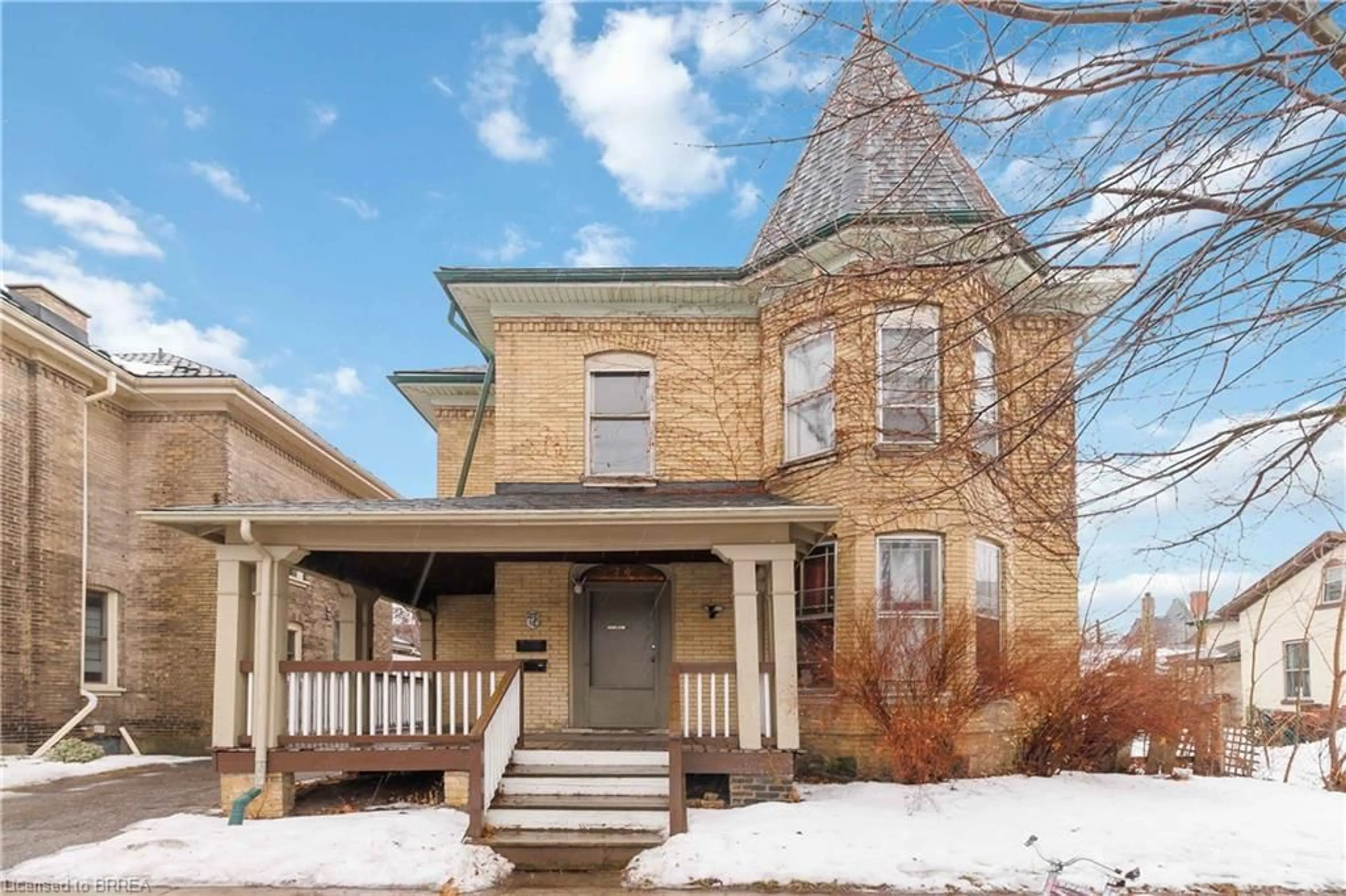 Home with brick exterior material, street for 74 Pearl St, Brantford Ontario N3T 3N7