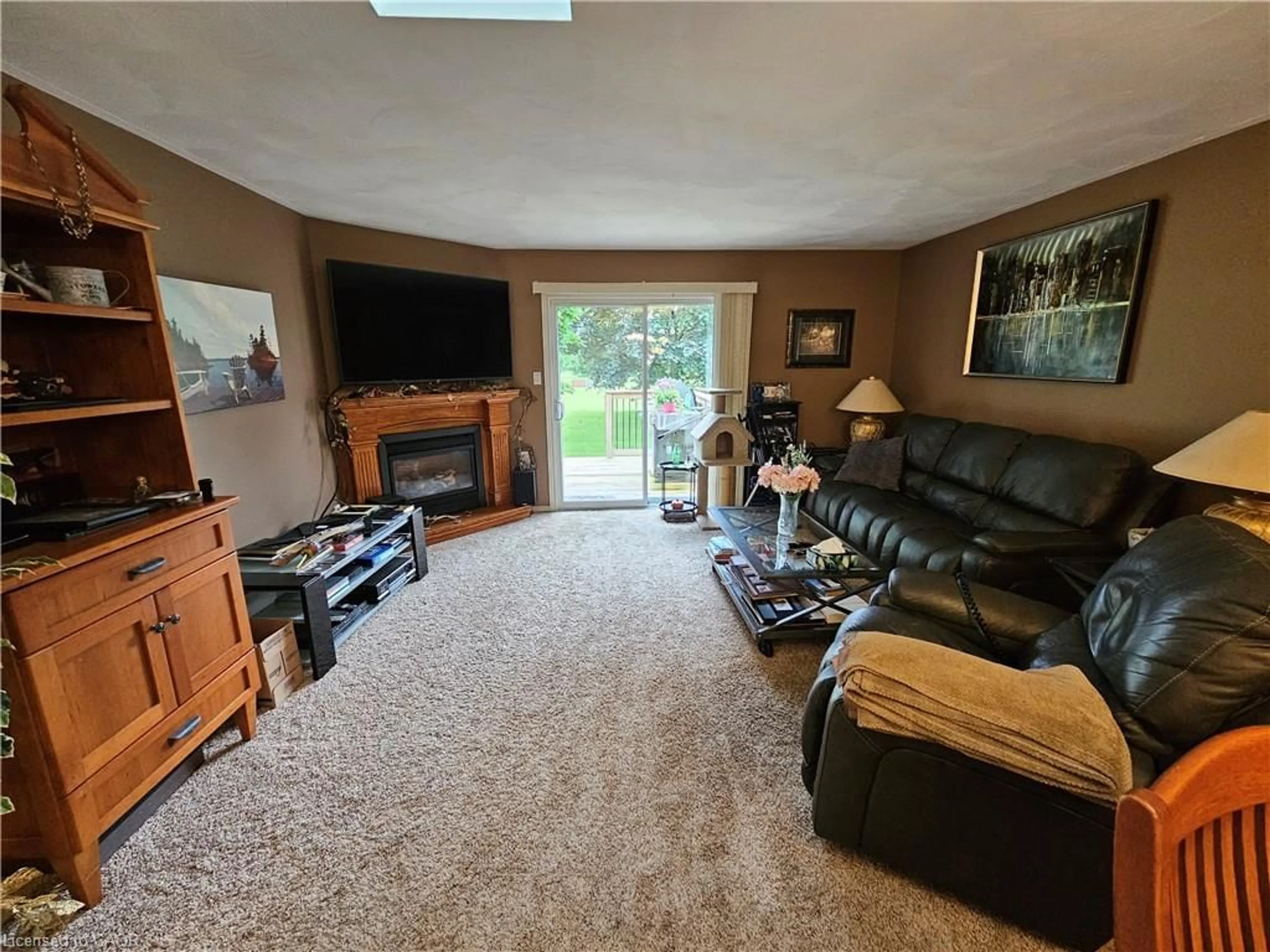 Living room with furniture, unknown for 74 Wilson Ave #7, Delhi Ontario N4B 3E7