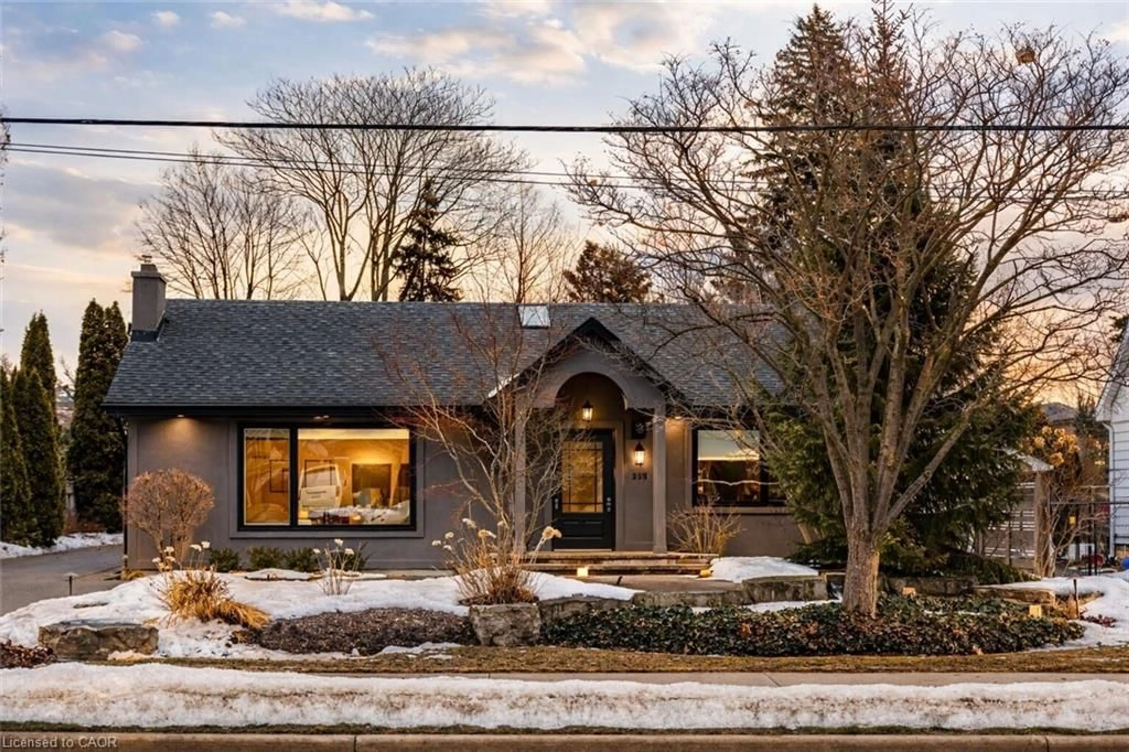 Home with brick exterior material, street for 953 Lasalle Park Rd, Burlington Ontario L7T 1M8