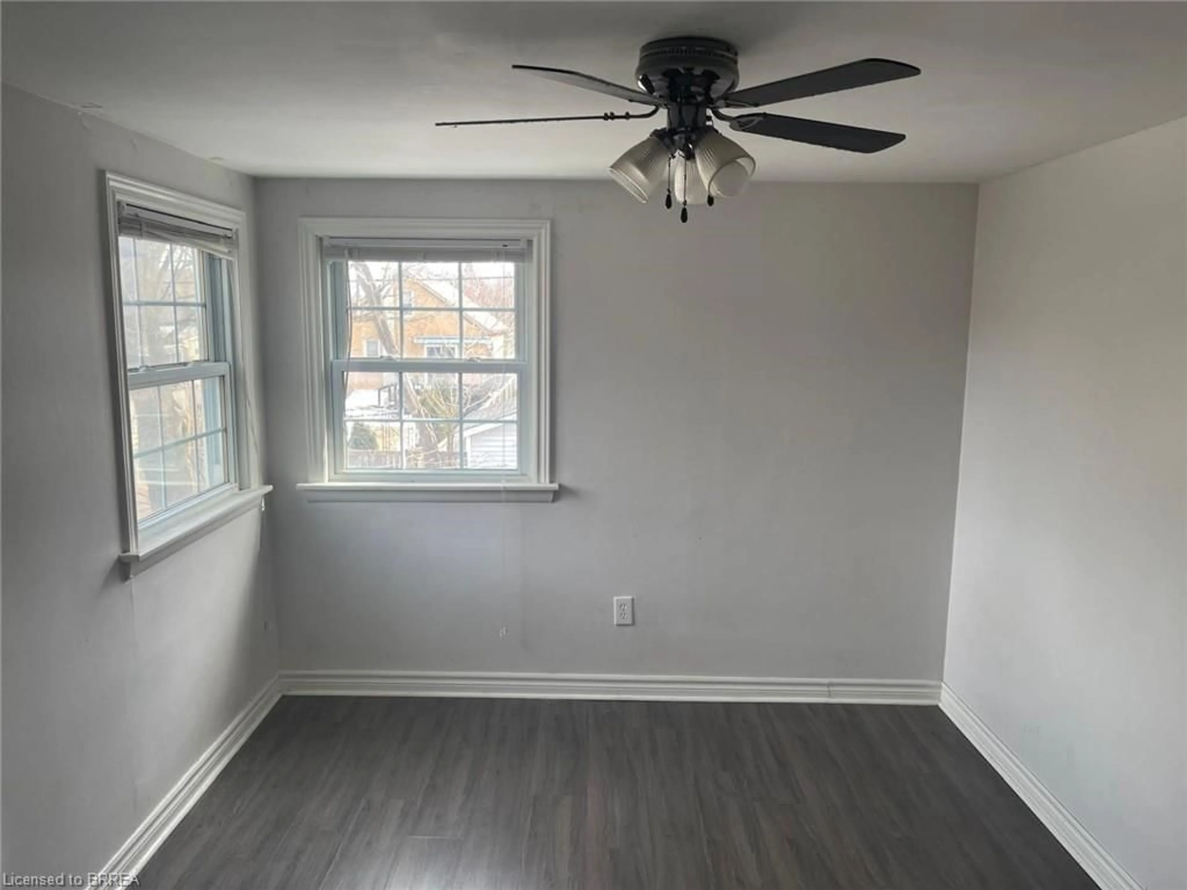 A pic of a room for 258 Wellington Rd, London Ontario N6C 4N5